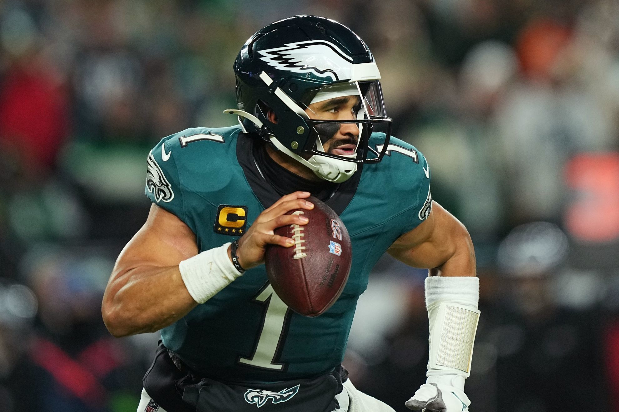 Jalen Hurts seeking an edge with mystery workouts alongside former coach