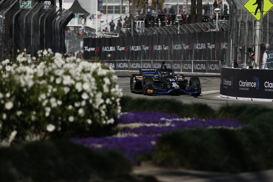 Gran victoria de Palou en Long Beach, que le coloca líder del campeonato