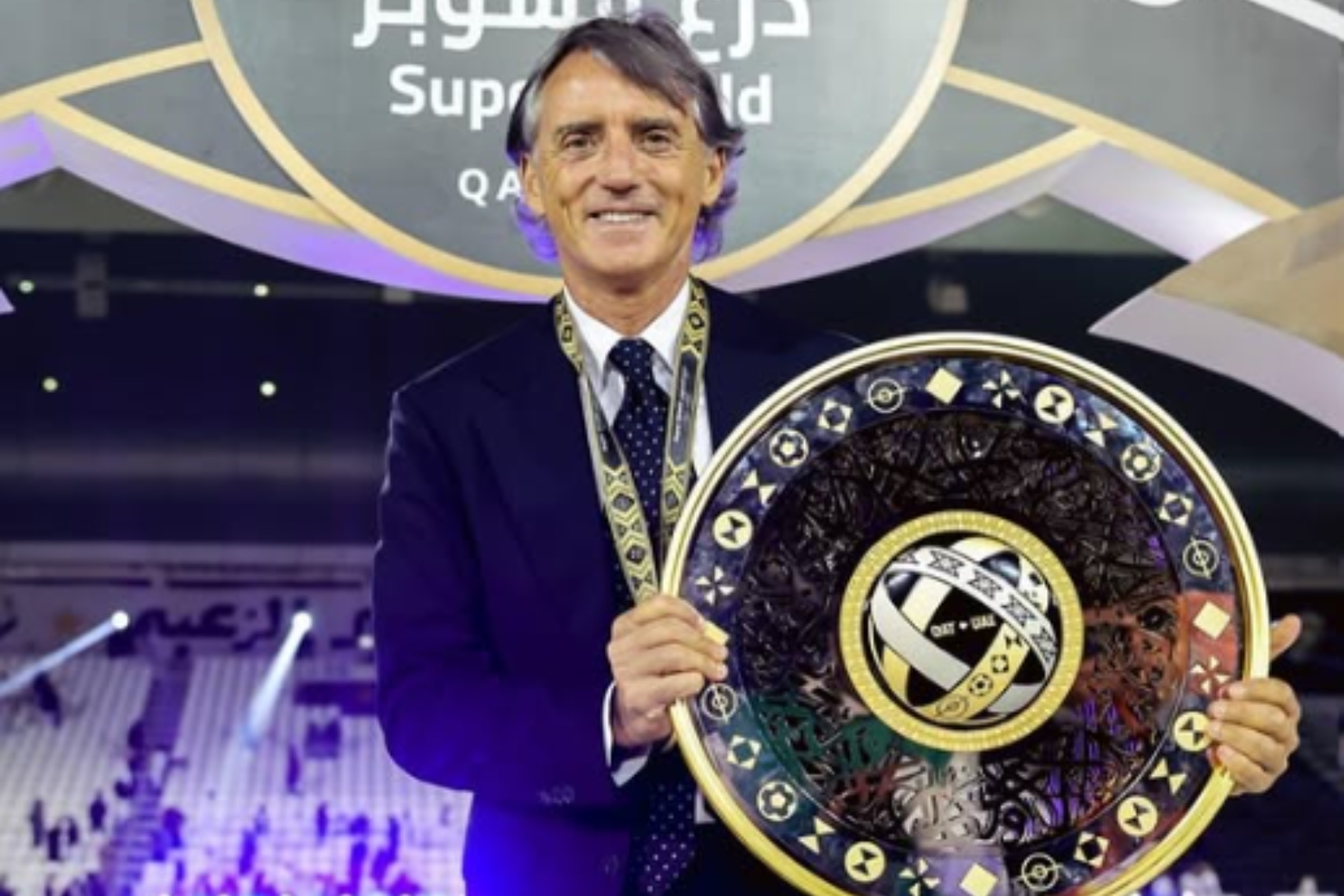 Roberto Mancini puede perder una Liga... ¡¡¡que ya había ganado!!!