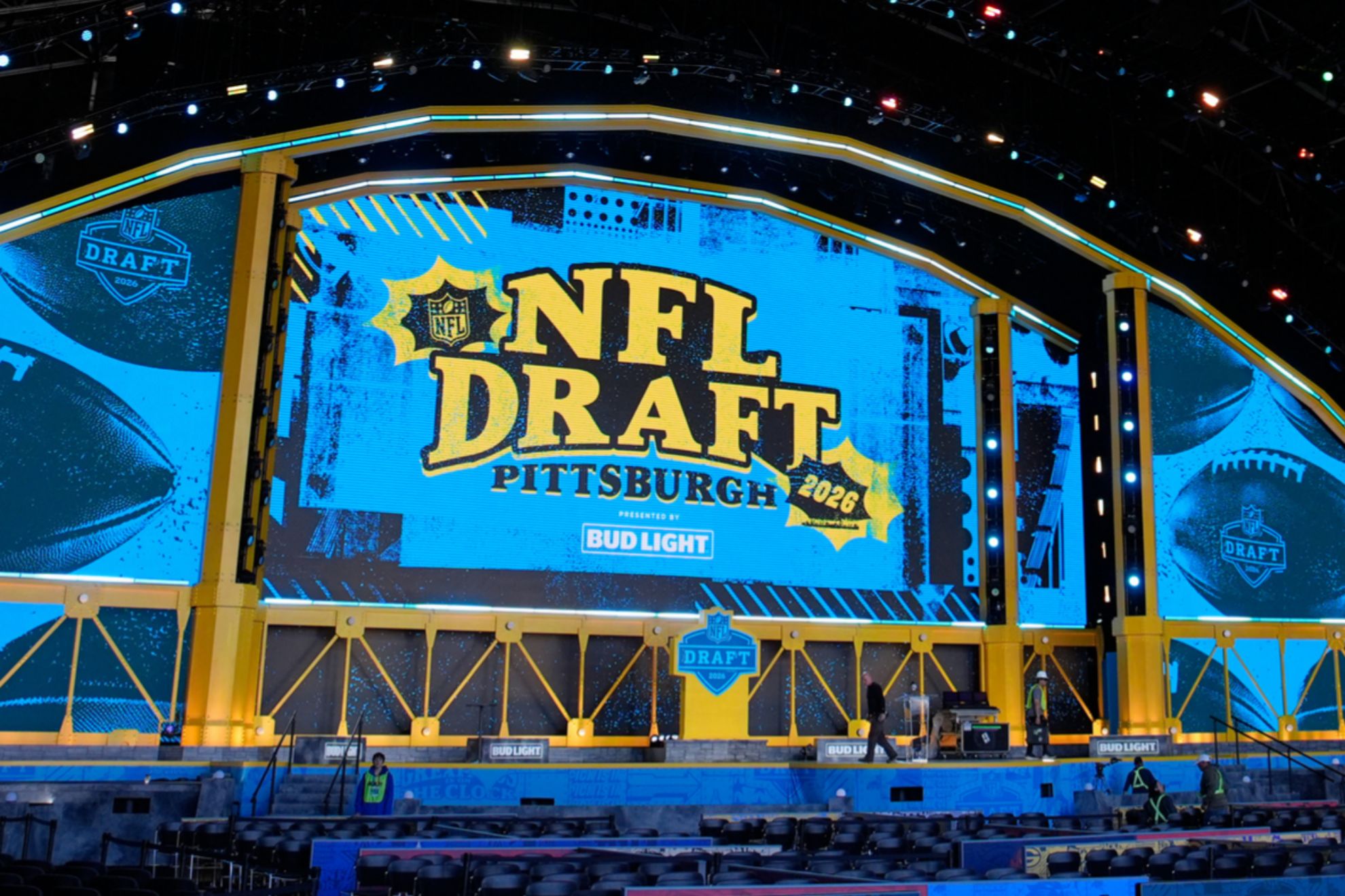Chiefs and Cowboys face dream vs. disaster scenarios in the 2026 NFL Draft