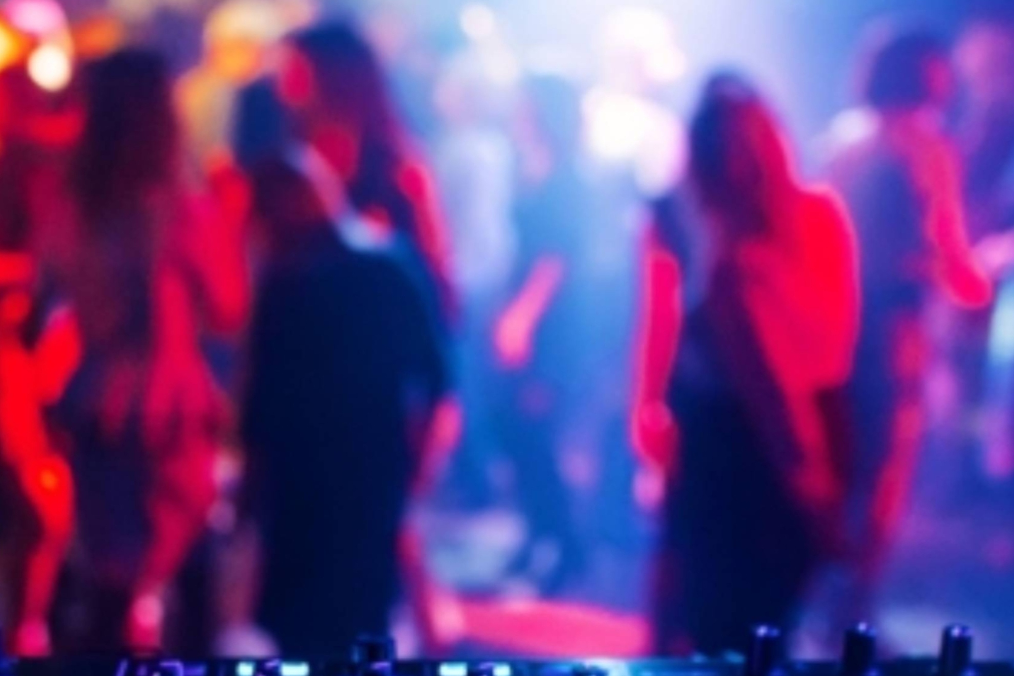 The number of footballers involved in a prostitution and drugs network rises to 70