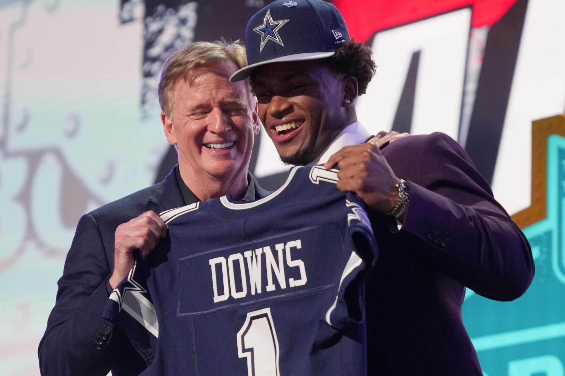 Cowboys trade up for Ohio State's Caleb Downs in Draft-Day steal