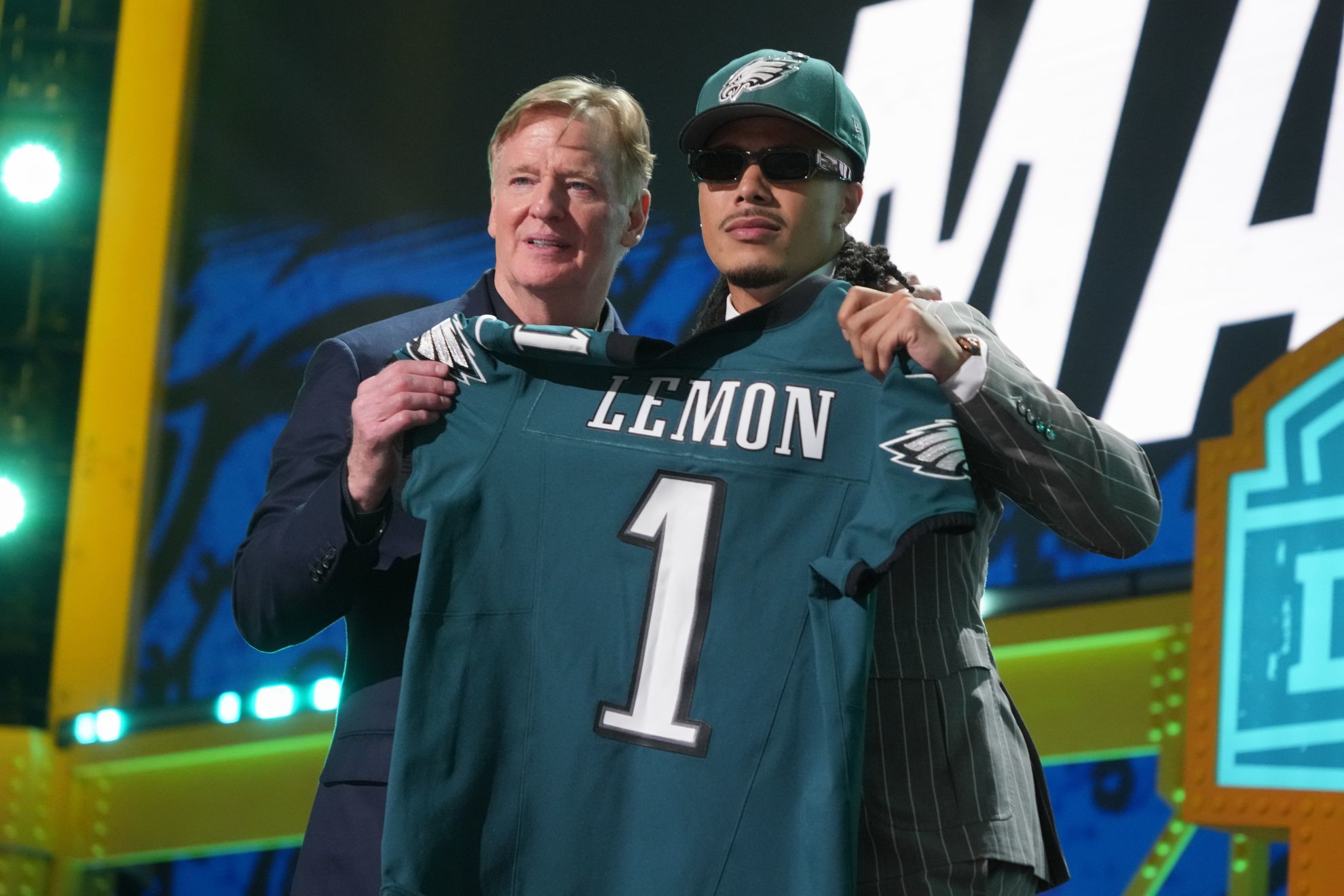 Is A.J. Brown out? Eagles land replacement in trade-up for USC's Makai Lemon