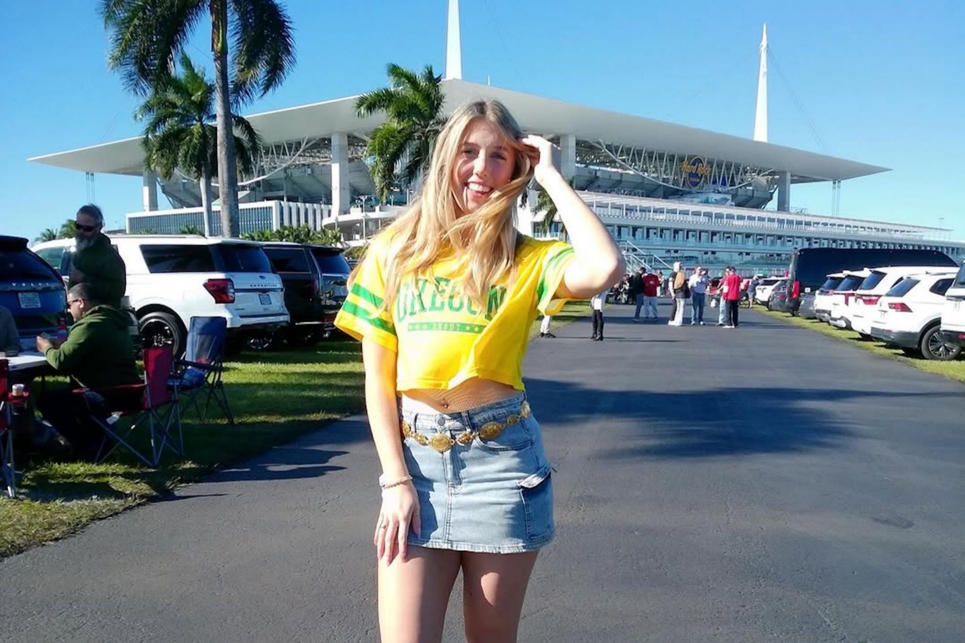 Who is Kiera Thieneman, the sister of Dillon Thieneman who went viral during the 2026 NFL Draft?