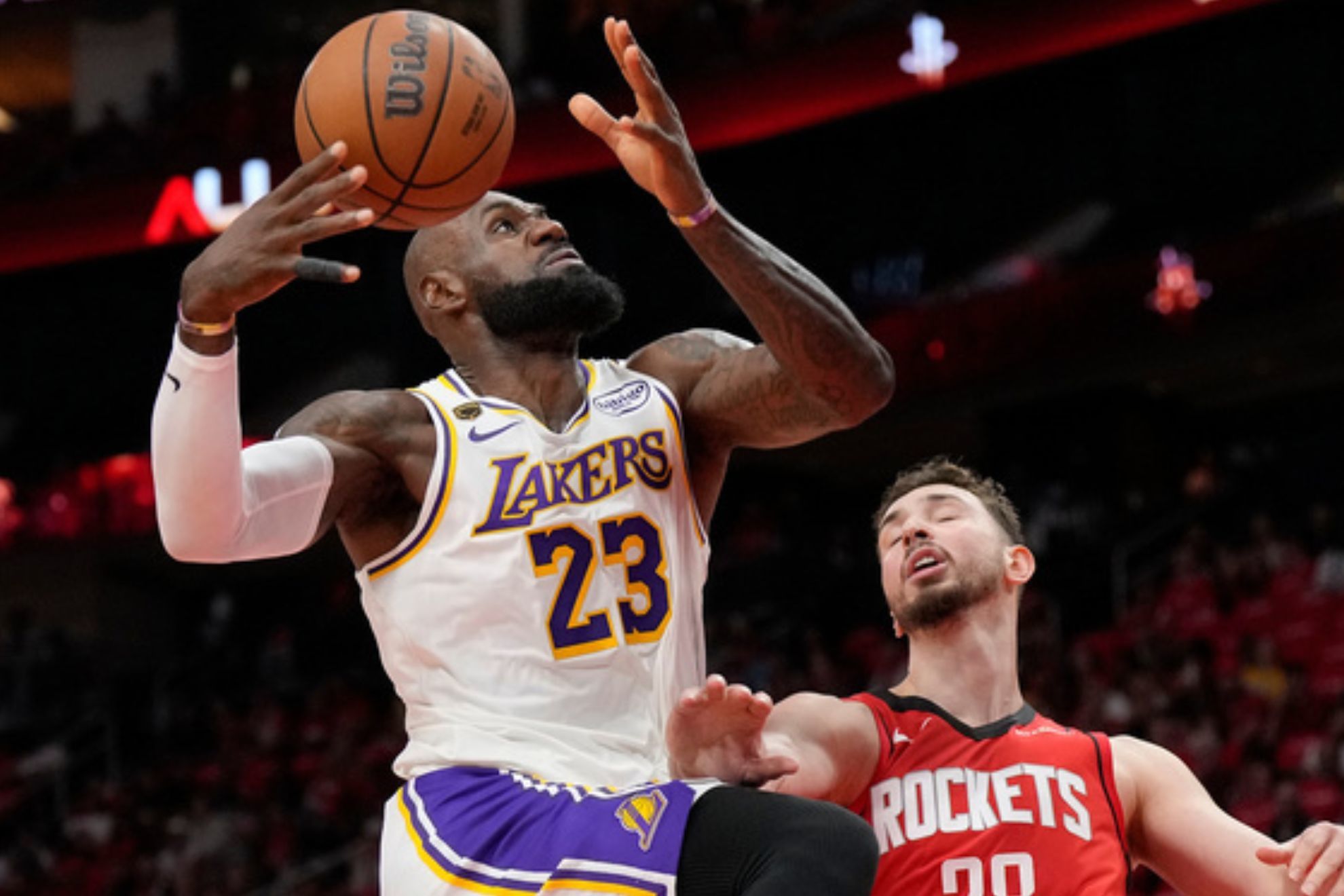 The Rockets pull off a win against the Lakers in one of LeBron James' worst games