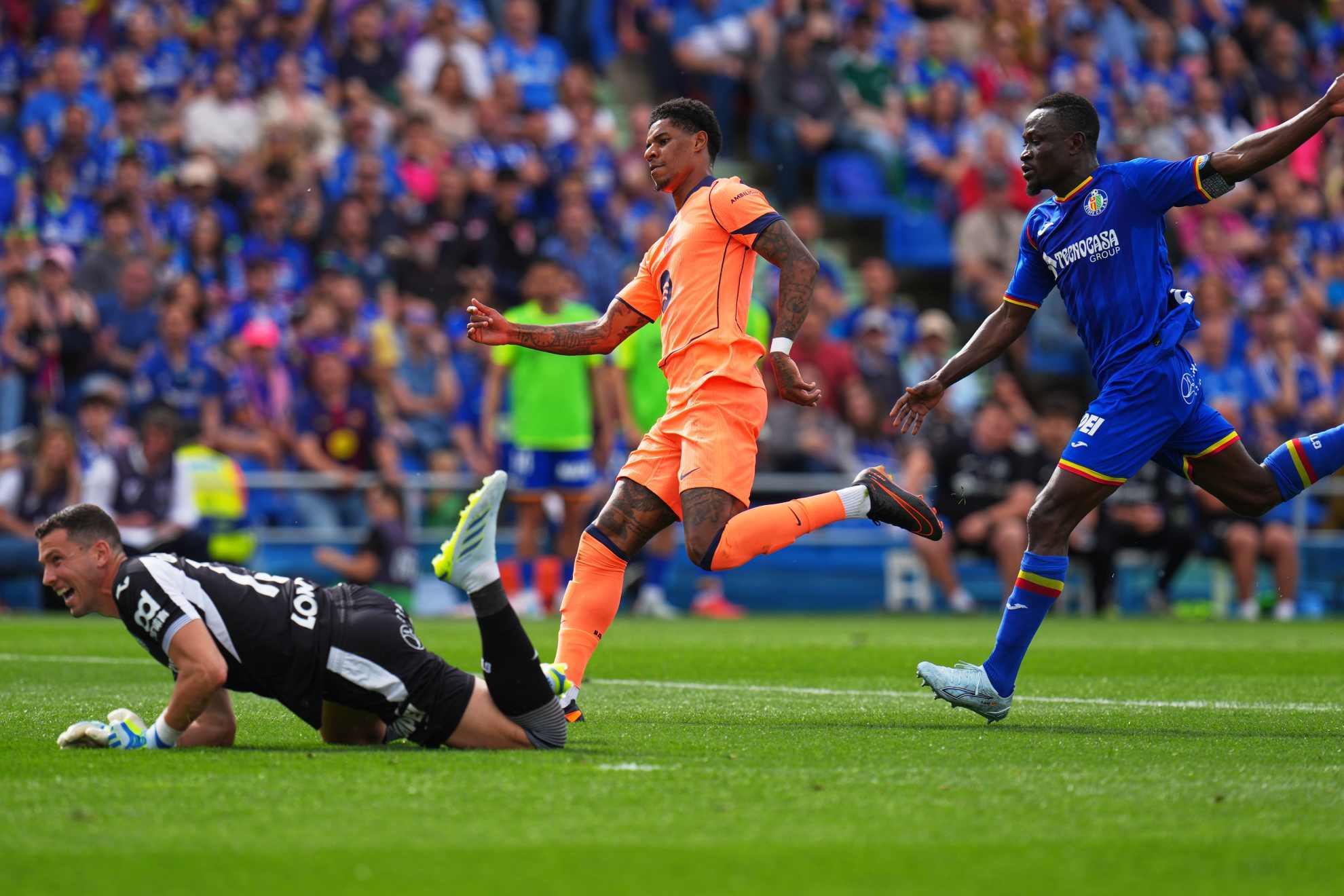 Rashford's goals send message to Flick: he wants to stay at Barcelona