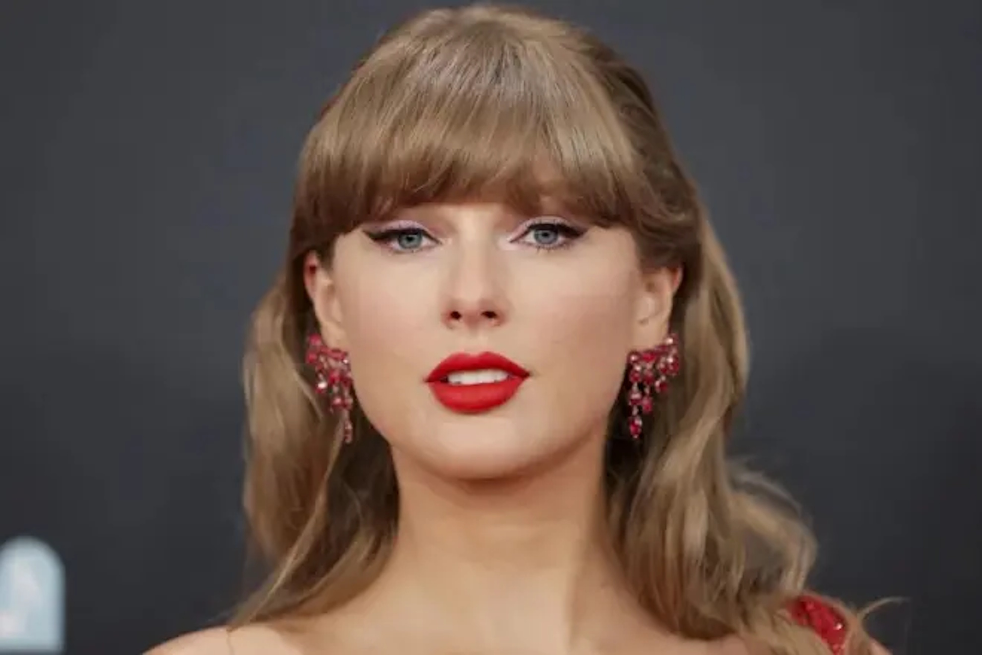 Taylor Swift is staying one step ahead of AI by legally protecting her voice and image