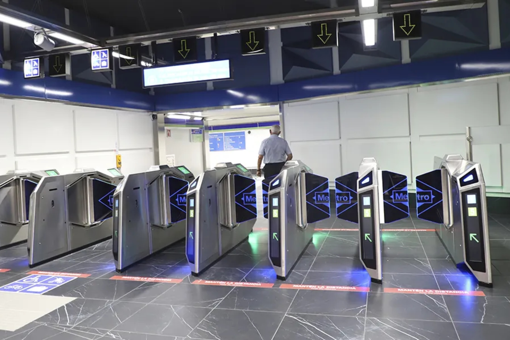 Metro Madrid y el pago con tarjeta bancaria en tornos que está a punto de llegar: así funcionará