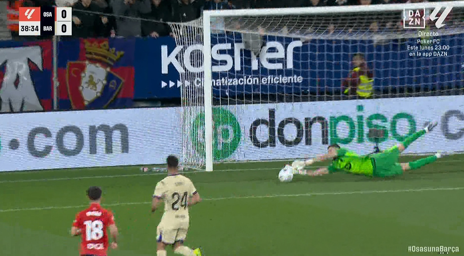 Budimir estrella dos balones al palo y Osasuna domina al Barcelona en El Sadar — image 3