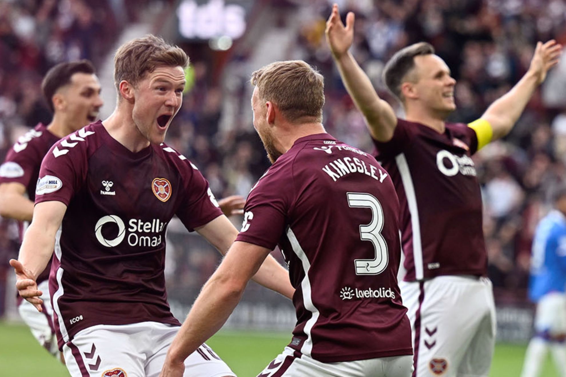 El Hearts le pone corazón para seguir soñando con romper el 'duopolio' de Celtic y Rangers en Escocia