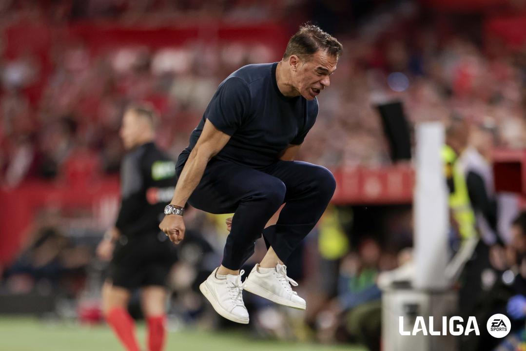Luis García Plaza: "Nos jugábamos la vida en casa" — el Sevilla gana 1-0 y respira en la lucha por la permanencia — image 6