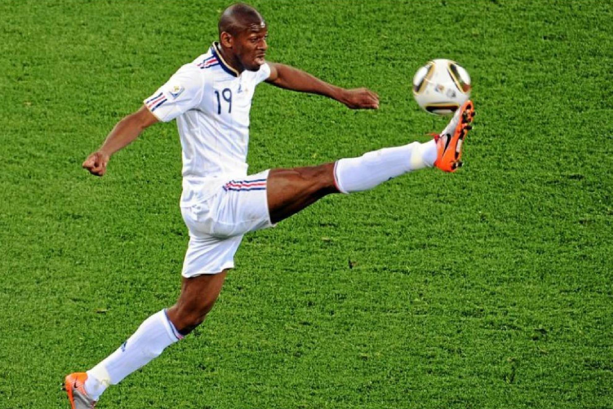 Abou Diaby, el 'hombre de cristal': "A muchos les hubiera gustado estar en mi lugar"