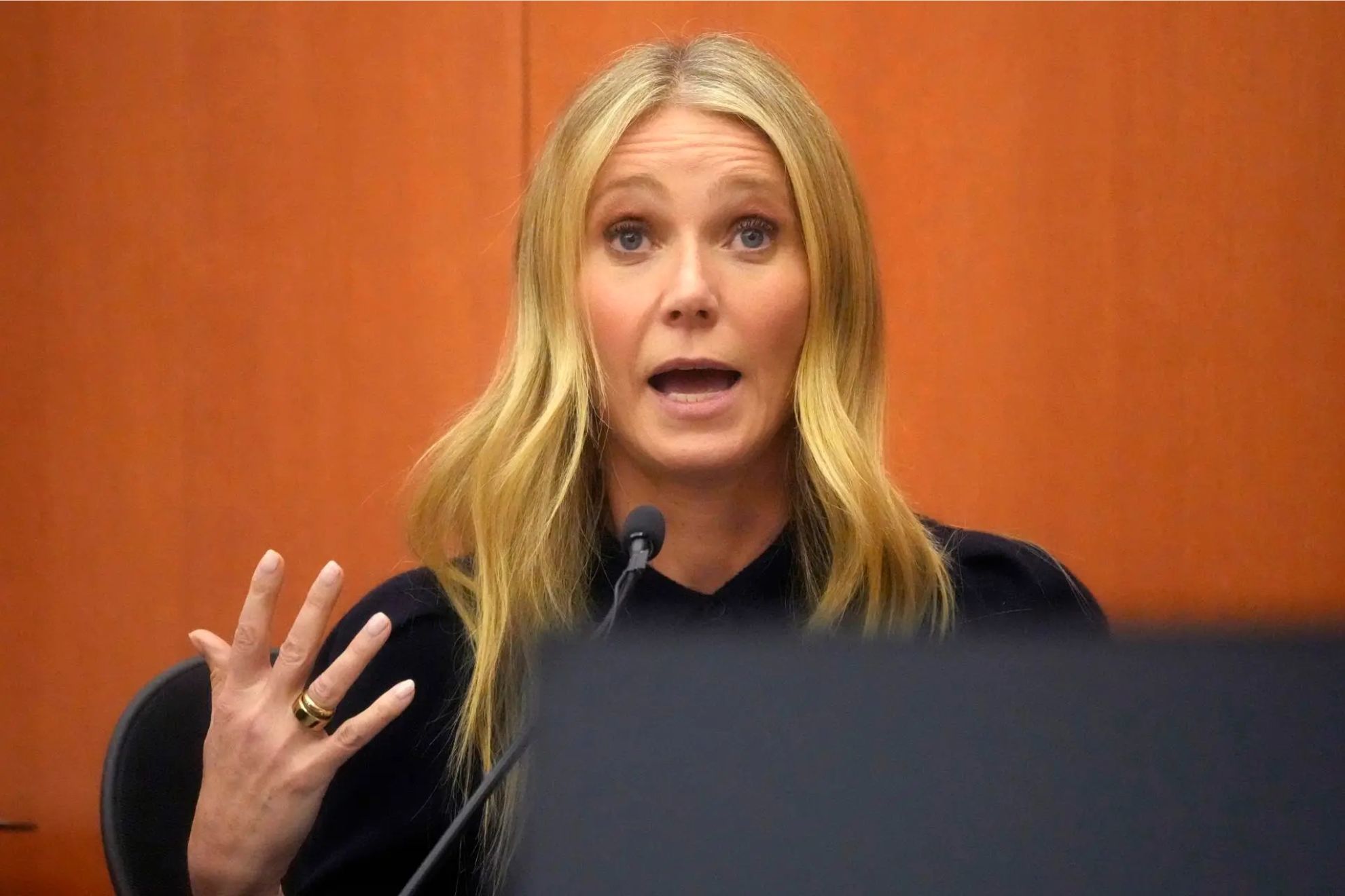 Gwyneth Paltrow critica a los “hombres blancos súper ricos" y las redes sociales le recuerdan su fortuna de 200 millones de dólares