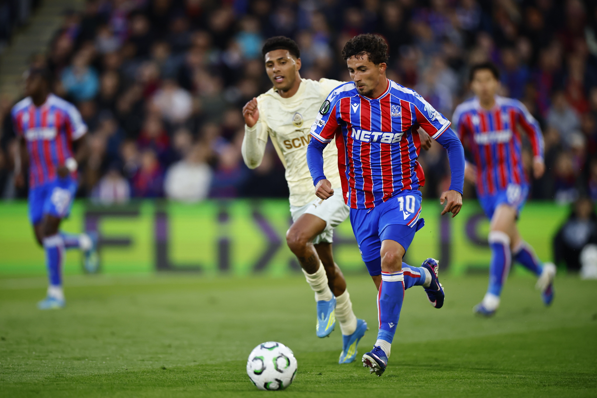 Crystal Palace avanza a la final de la Conference League tras vencer al Shakhtar — image 3