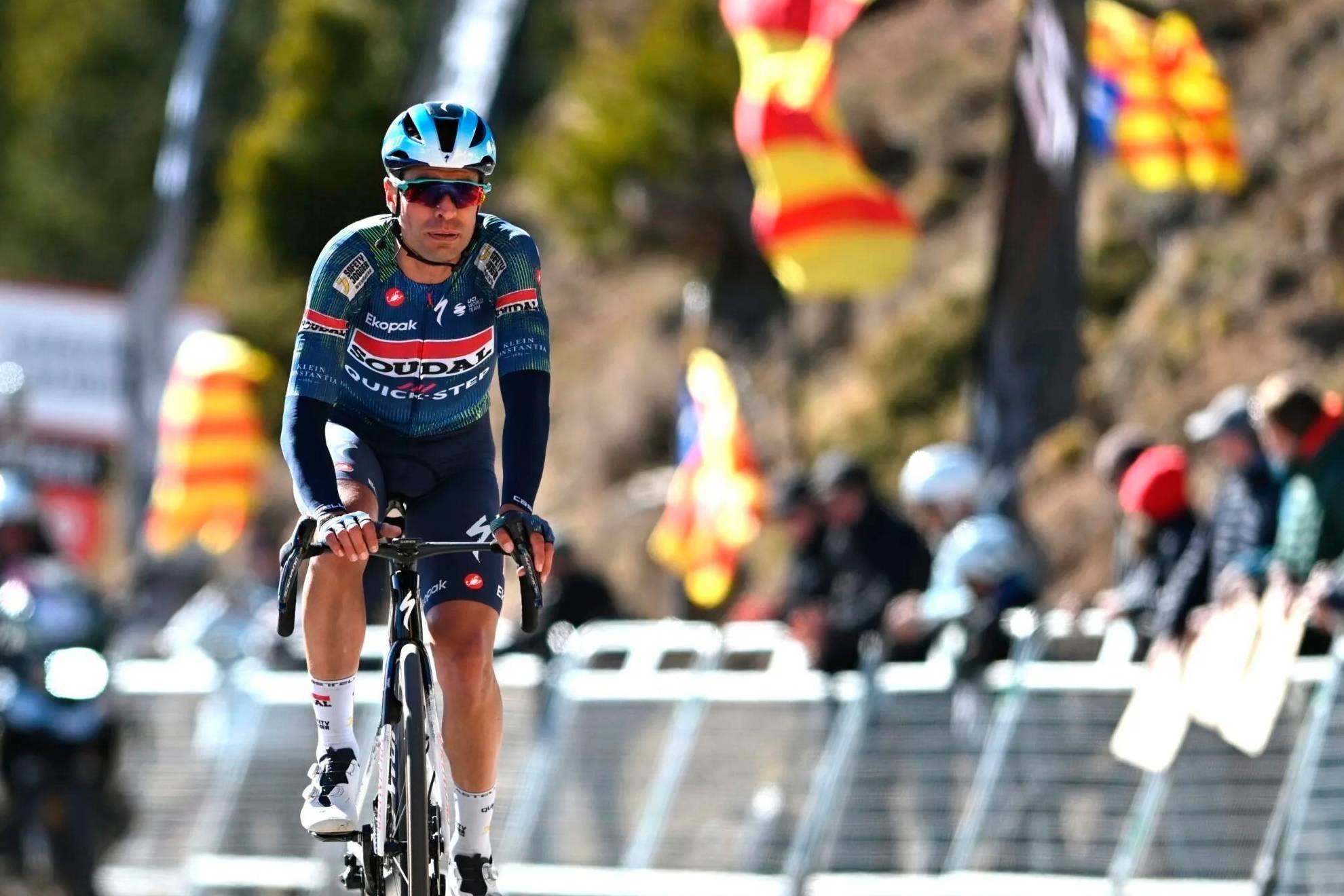 La paciencia llama a Mikel Landa: una recuperación lenta y sin plazos tras su caída en la Ituzlia