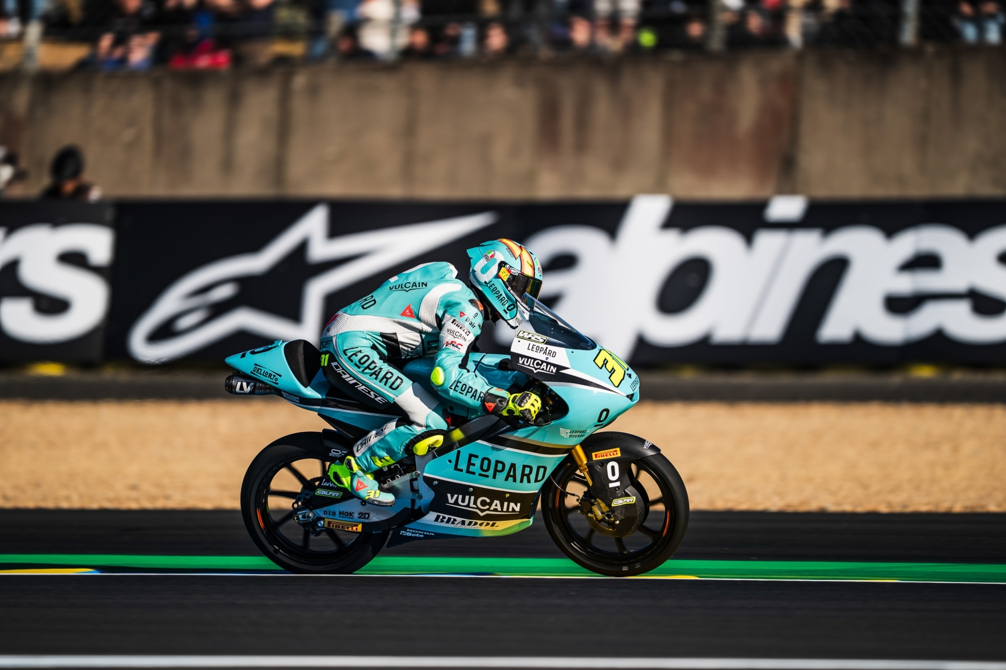 Adrián Fernández, primera pole de 2026 en Moto3