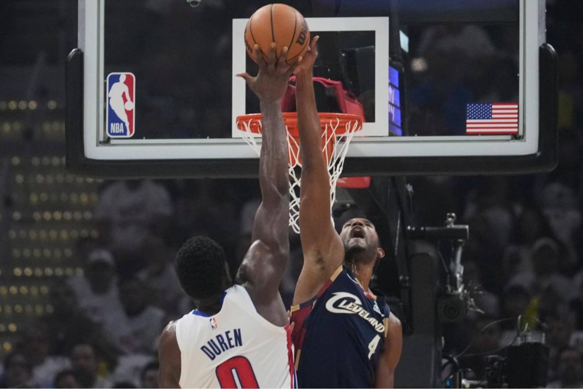 Donovan Mitchell aúpa a los Cavs y corta las alas a los Pistons