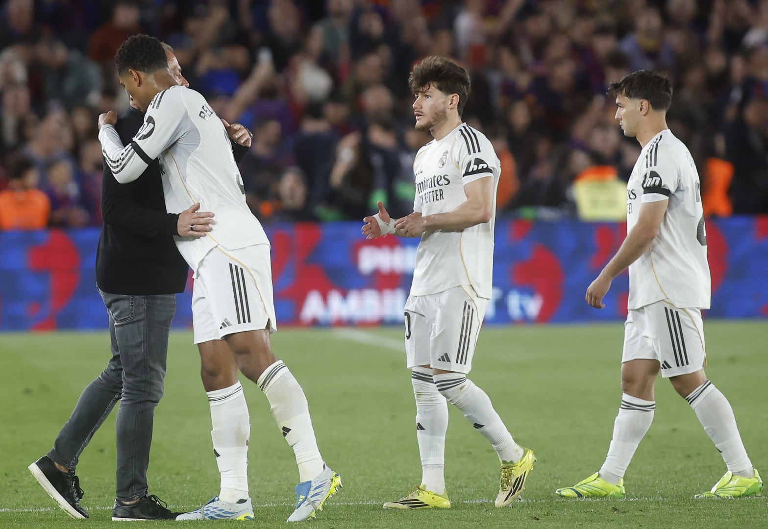 Indolencia, dejadez, pasotismo... el Madrid ha hecho un papel�n en LaLiga