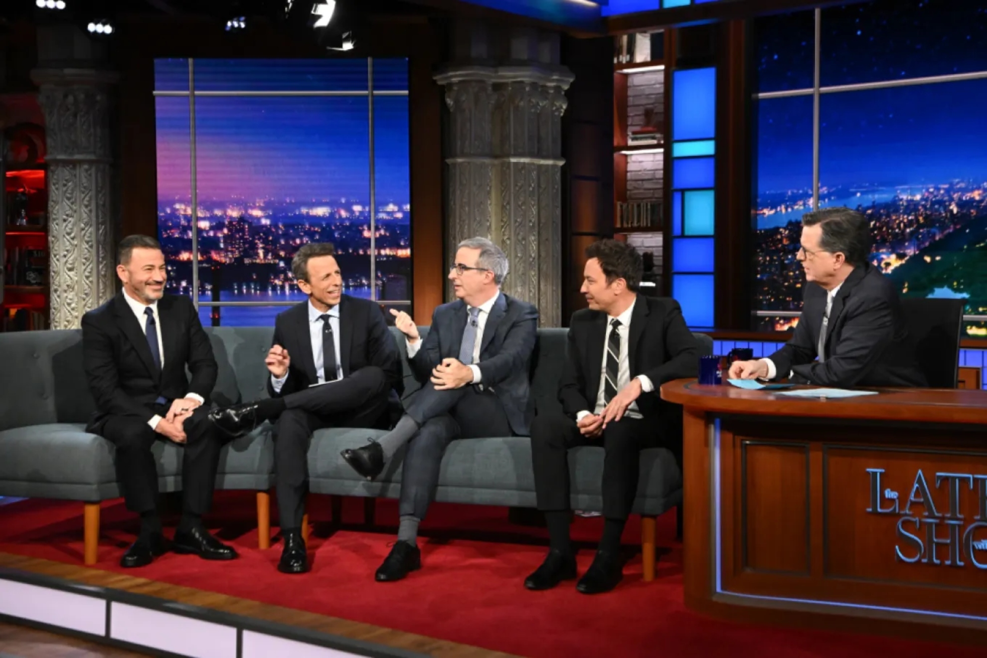 Las palabras de Jimmy Kimmel, John Oliver, Seth Meyers y Jimmy Fallon en el programa 'Late Show' sobre Trump: "Aprecio que vea la televisión tradicional"
