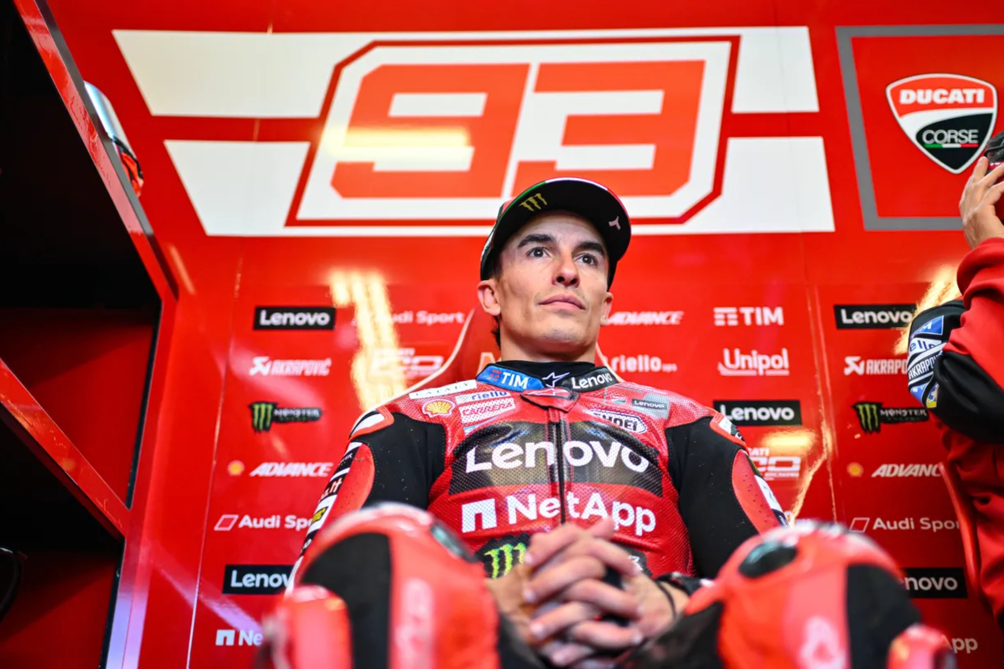 Sete Gibernau, sobre la baja de Marc Márquez: "No usaba el brazo derecho"