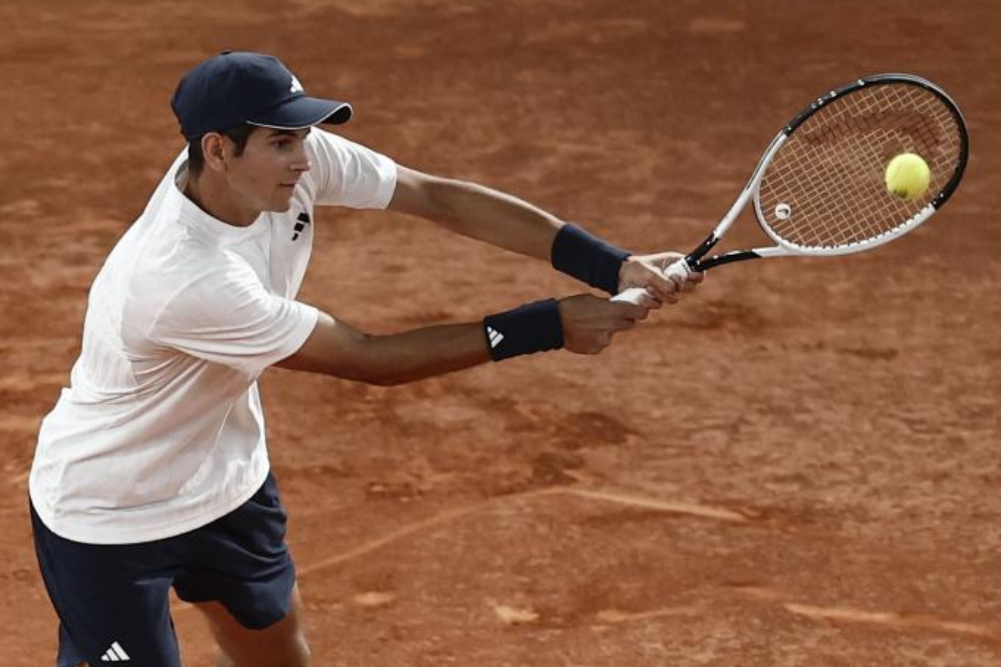 A qué hora es el Jódar - Darderi: horario y dónde ver hoy en TV el partido de cuartos del Masters 1000 de Roma