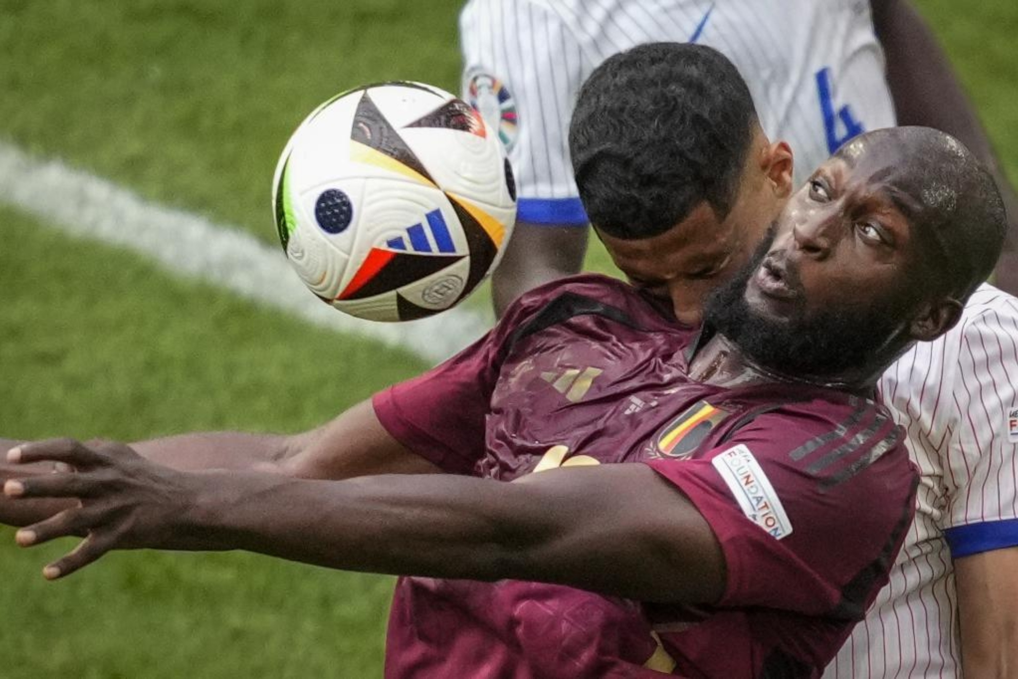 Lukaku pacta con el Nápoles regresar a Bélgica para preparar el Mundial