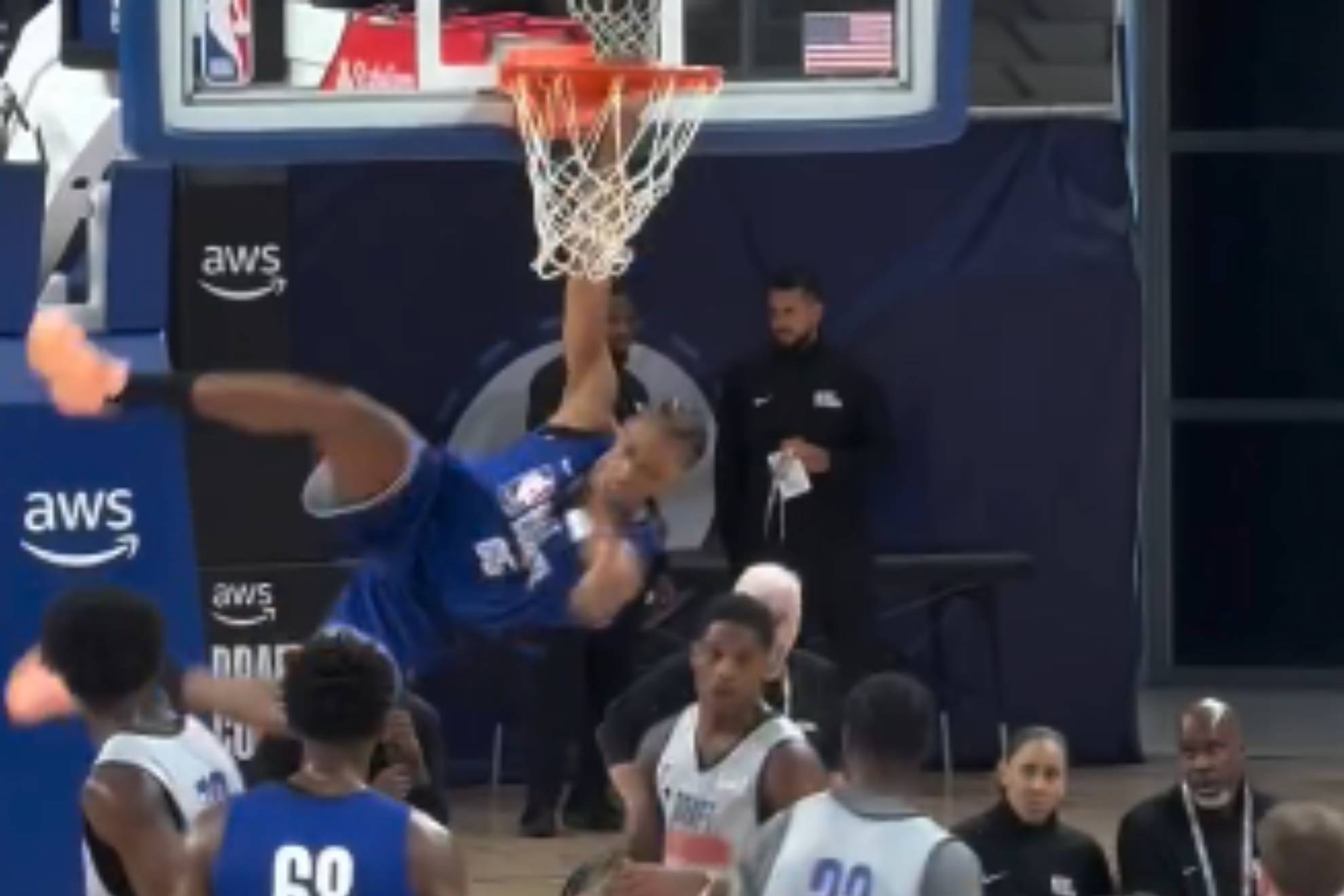 El español Baba Miller despliega su alcance de 2,82 m. e impacta a la NBA: "Destellos impresionantes"