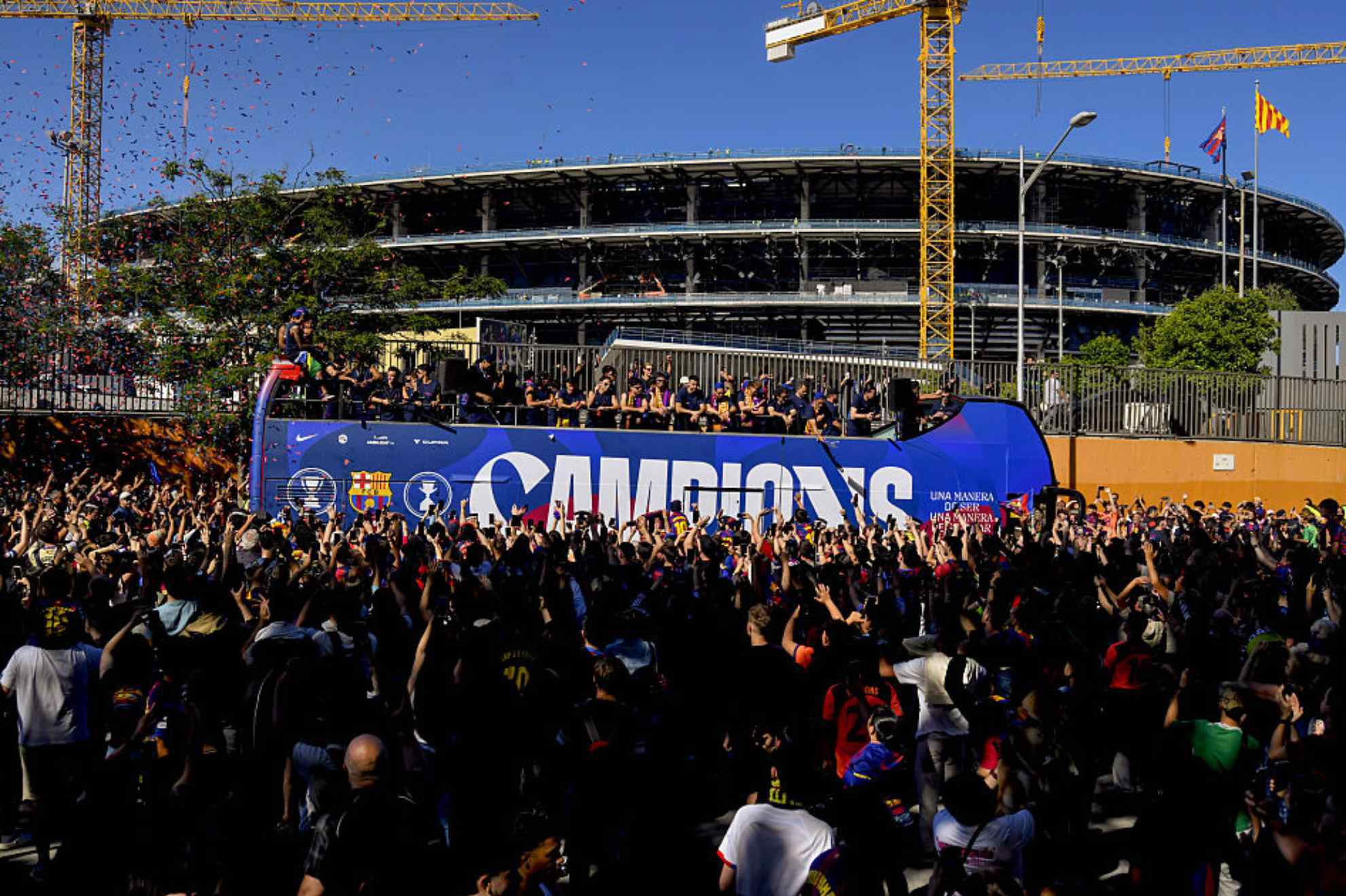 Mis notas de la semana: suspenso para las r�as, un desfile de excesos