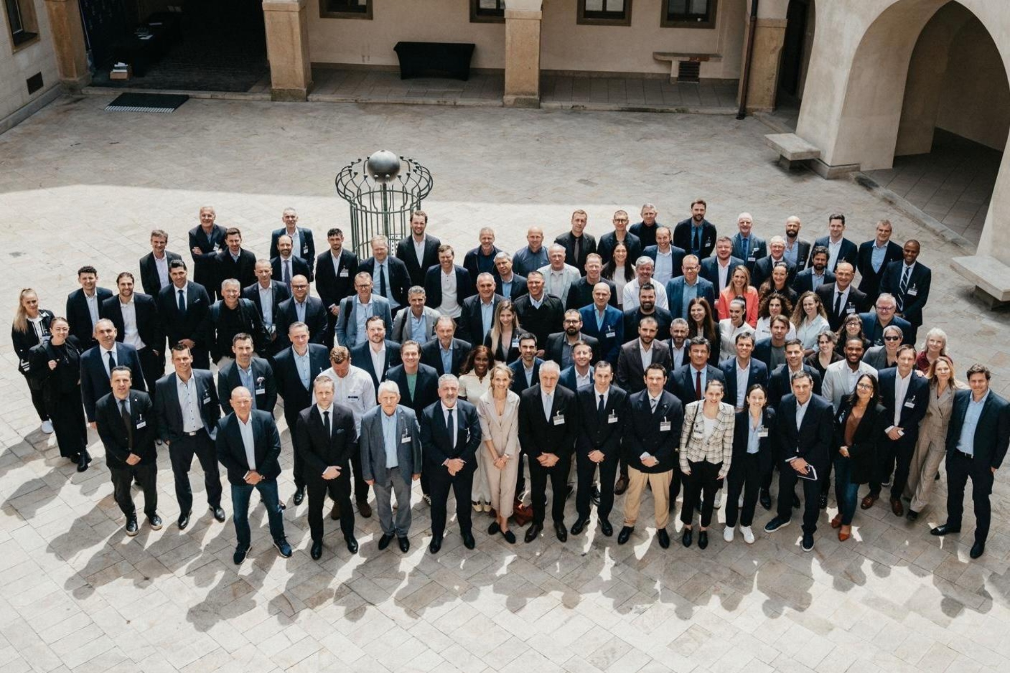 FIFPro pide reducir el calendario y alerta sobre los "abusos" a los futbolistas