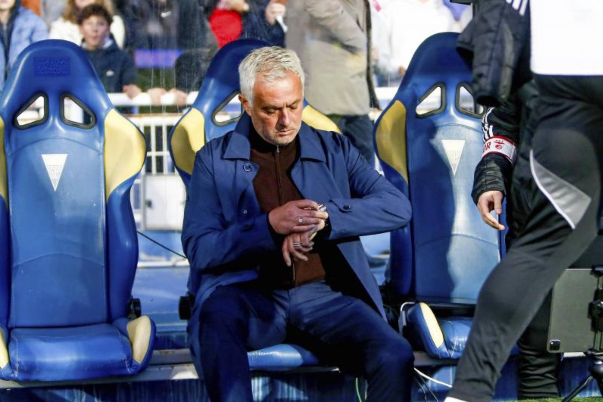 Mourinho se despide invicto... pero sin Champions