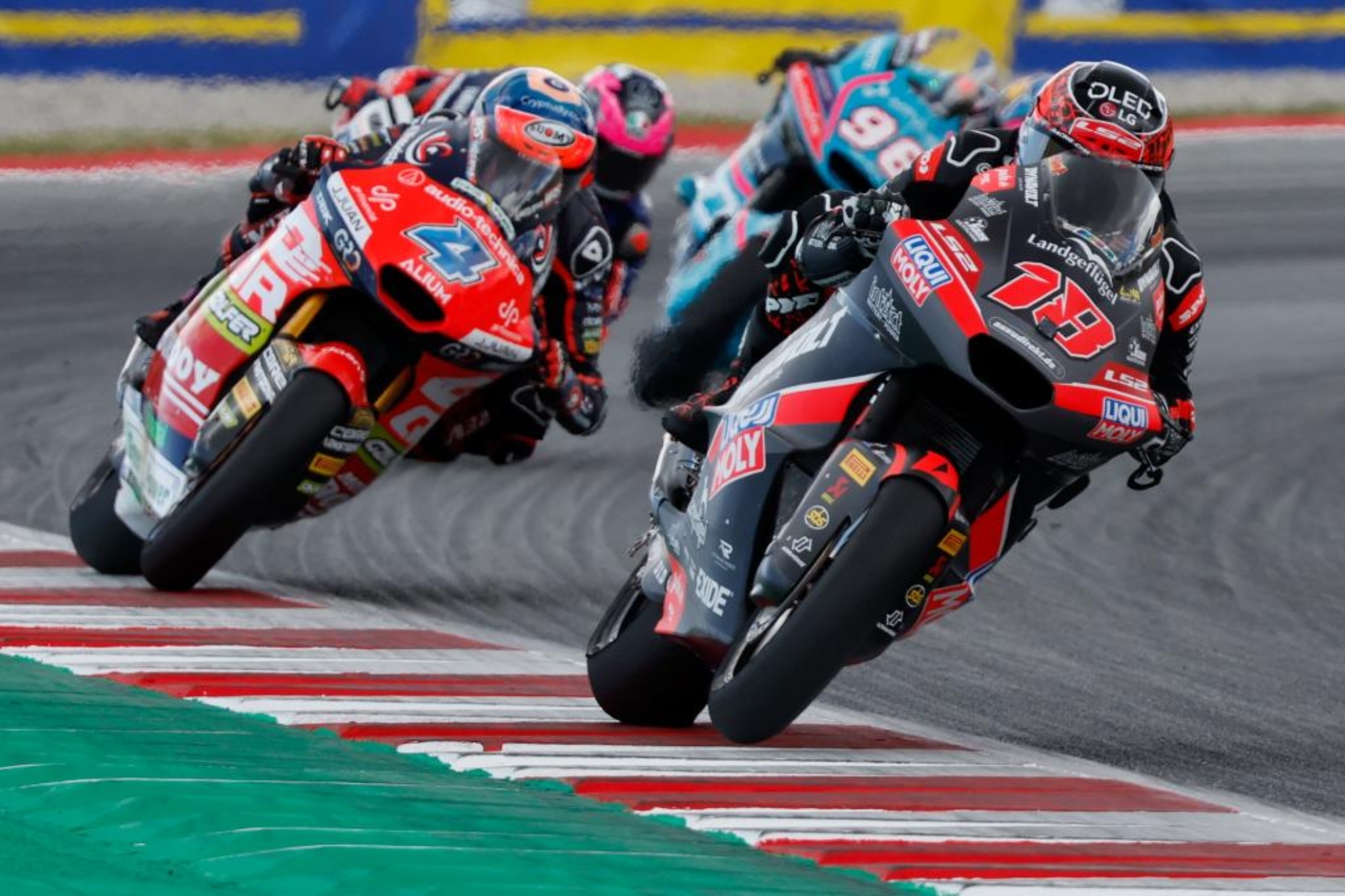 Manu González puede con Vietti para ser más líder en Moto2