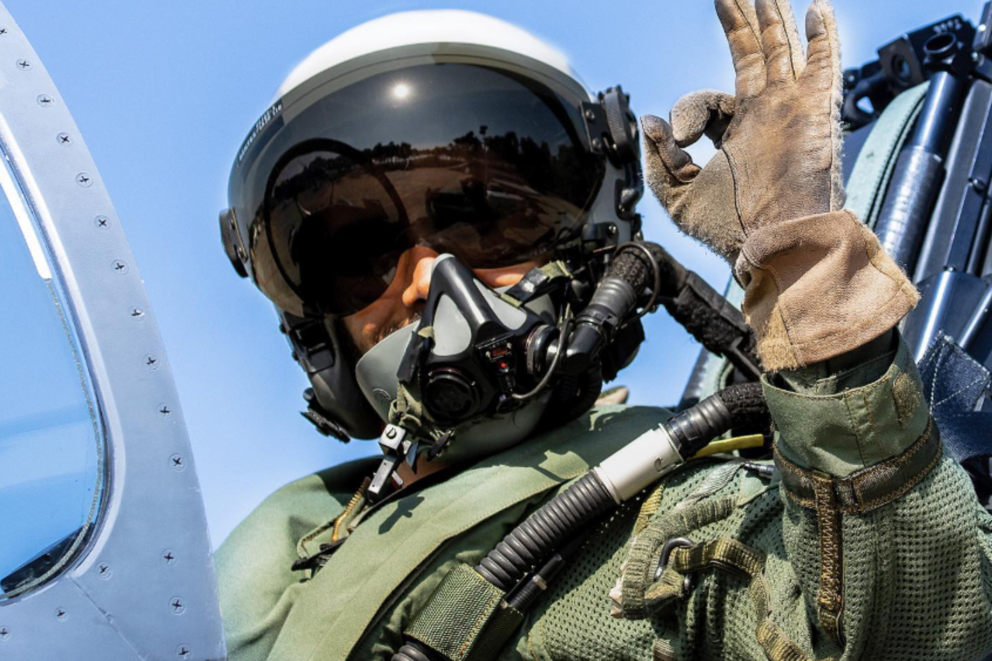 Juan Bengoechea, comandante del Ejército del Aire y piloto de caza español, desvela si ha avistado alguna vez un OVNI: "Me desencajó completamente"
