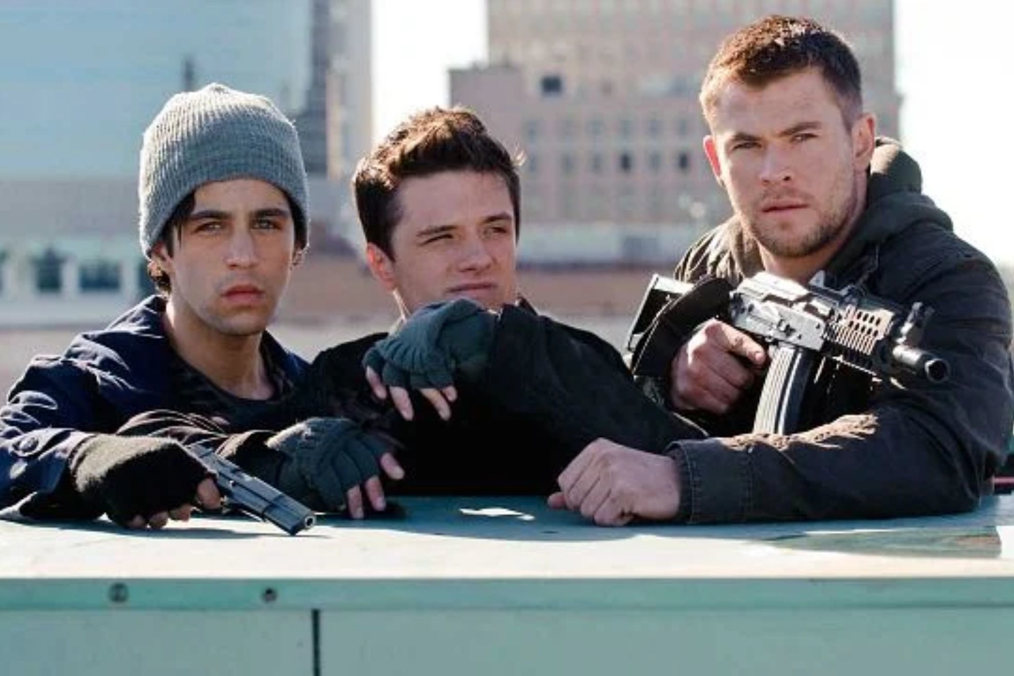 Hoy en Amazon Prime, Chris Hemsworth y Josh Hutcherson protagonizan esta película en la que Corea del Norte invade Estados Unidos