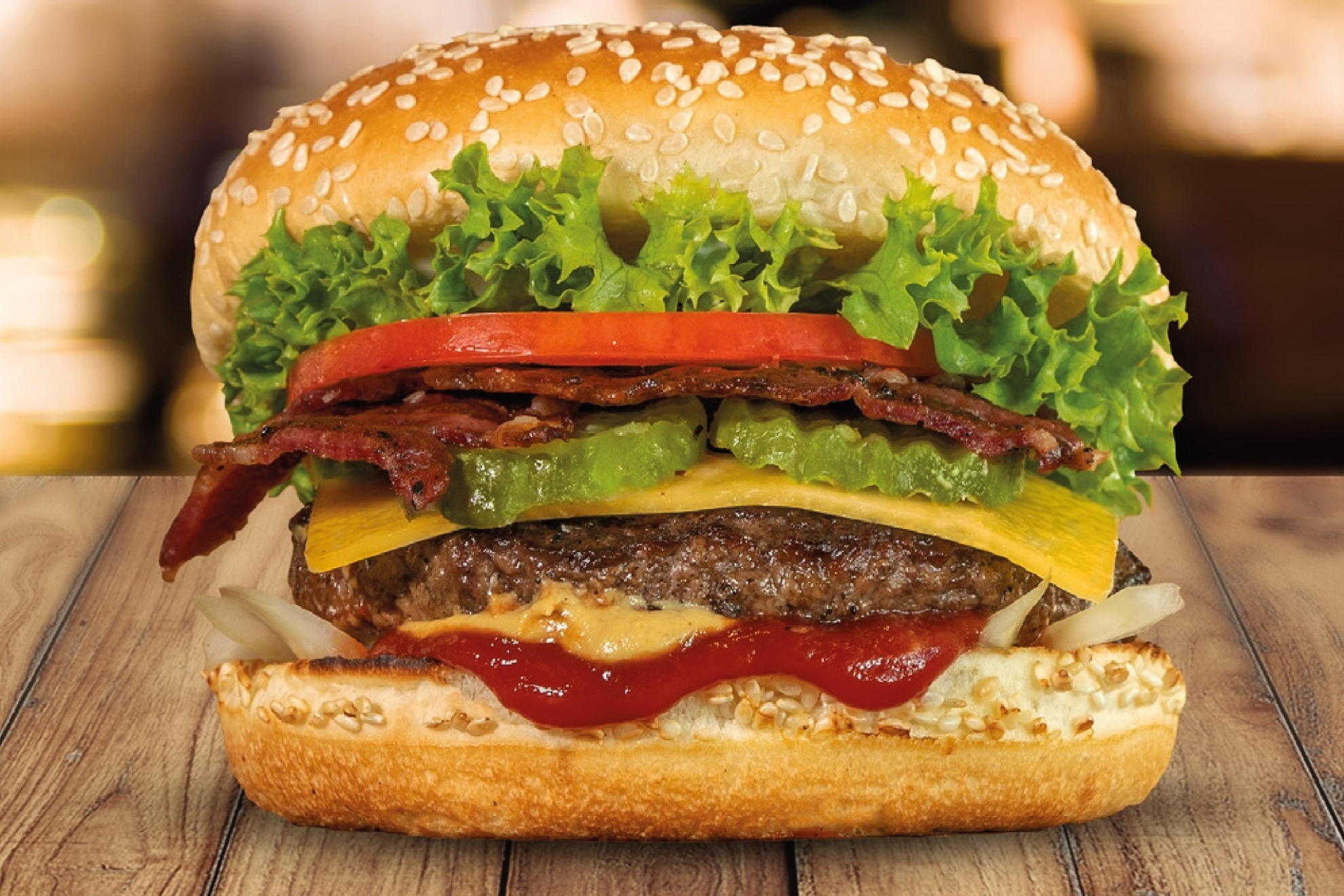 Duro revés para una conocida cadena de hamburgueserías: la compañía no sale de su crisis particular y cierra más restaurantes