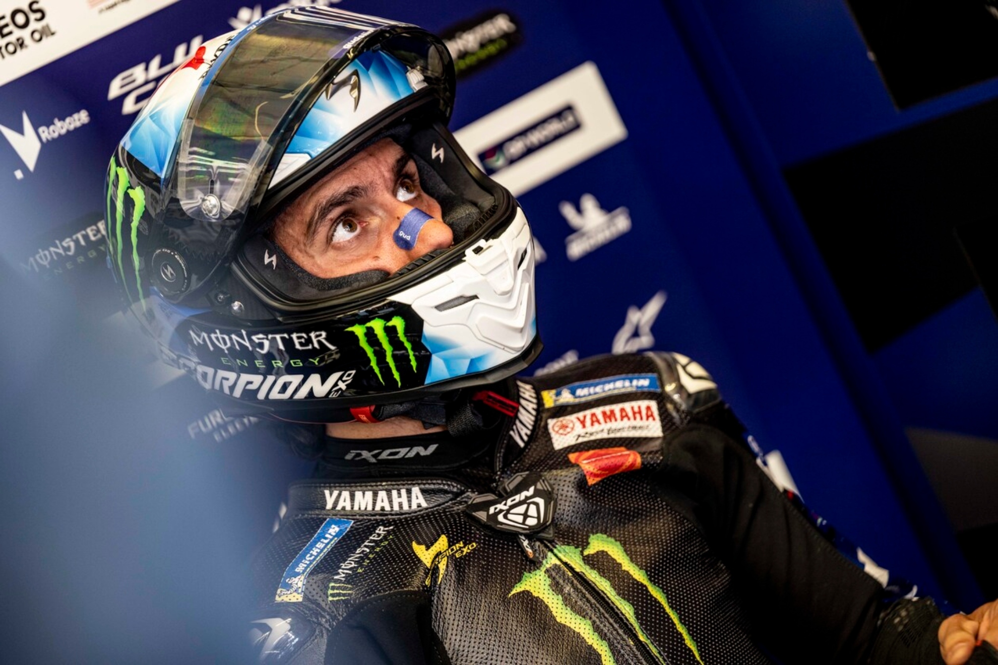 Álex Rins, roto tras el accidente de Álex Márquez: “Se me paró el corazón”