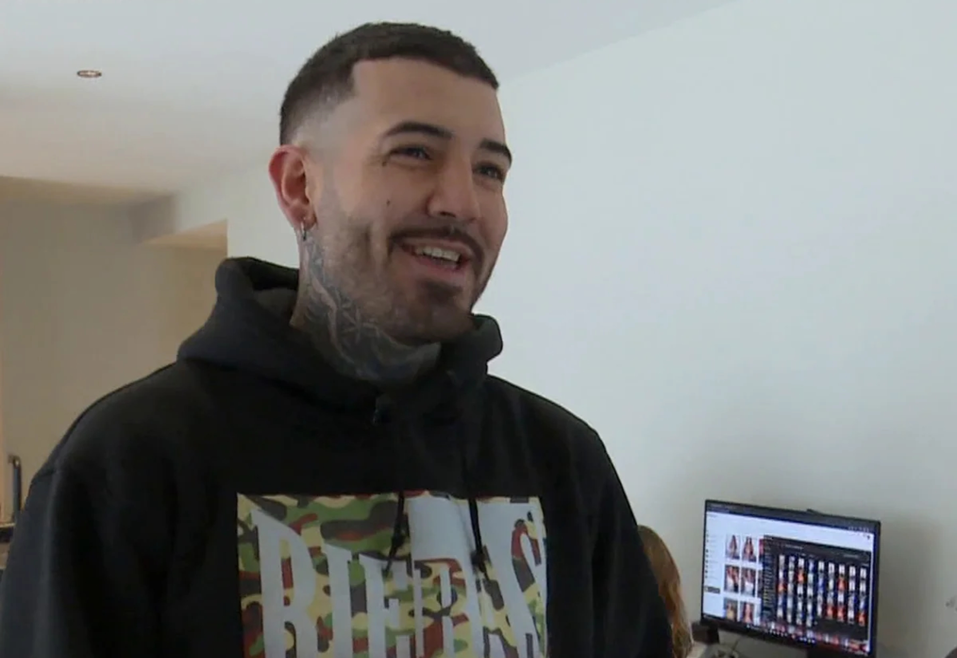 Sergio Fuentes, conocido como el rey de OnlyFans, abandona Andorra ante el riesgo de enfrentar cargos por presunto proxenetismo
