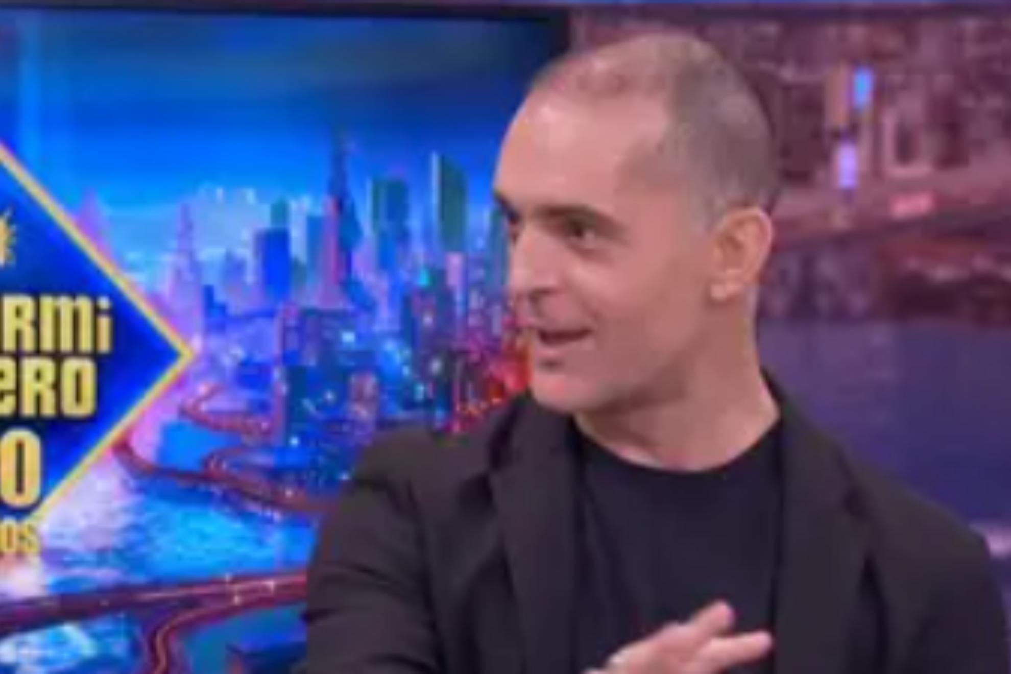 Pedro Alonso muestra y explica en 'El Hormiguero' su nuevo 'look': "Me he rapado porque tenía una pinta muy heavy"