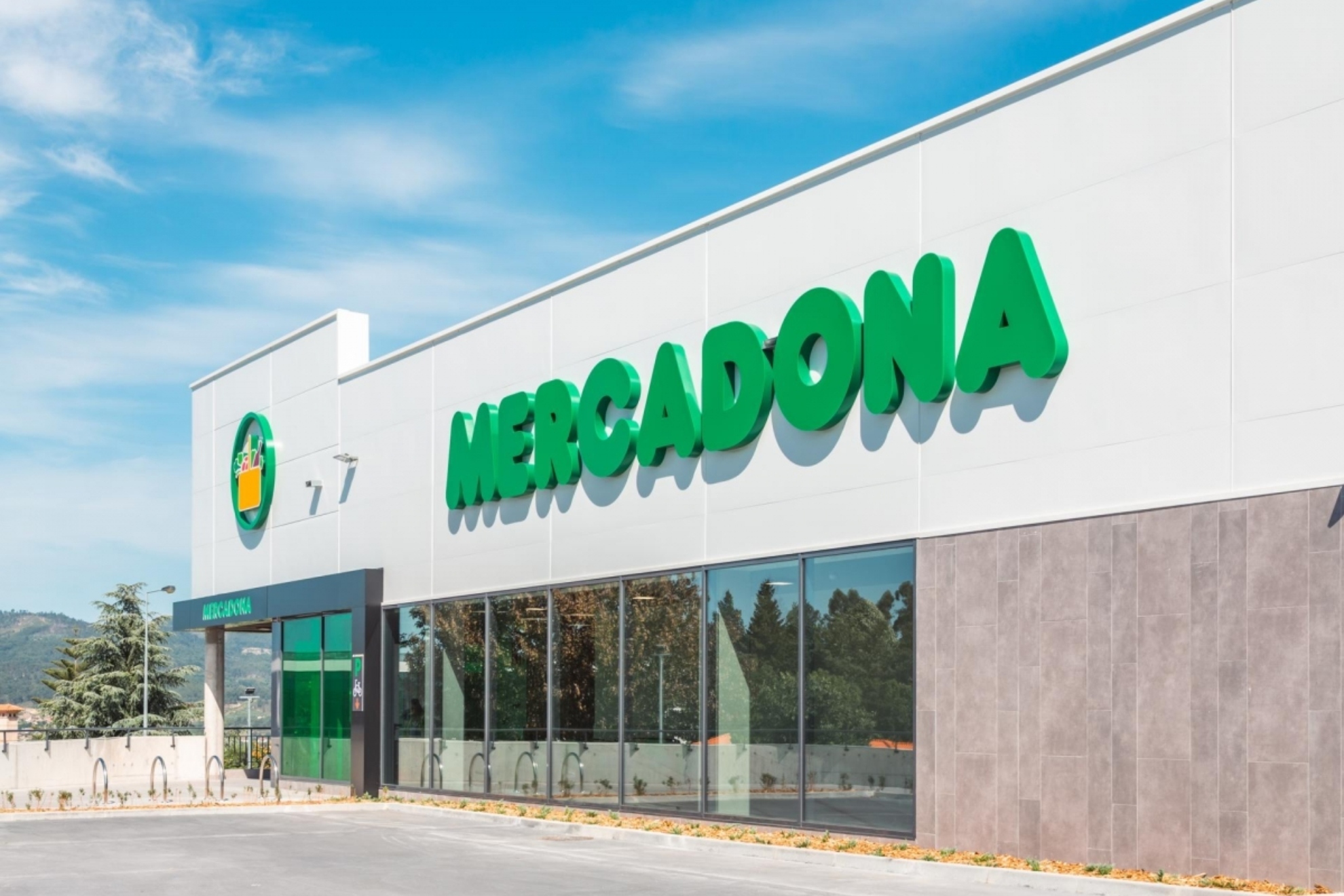 Supermercados abiertos el 15 de agosto y cuáles cierran: Mercadona, Carrefour, Lidl
