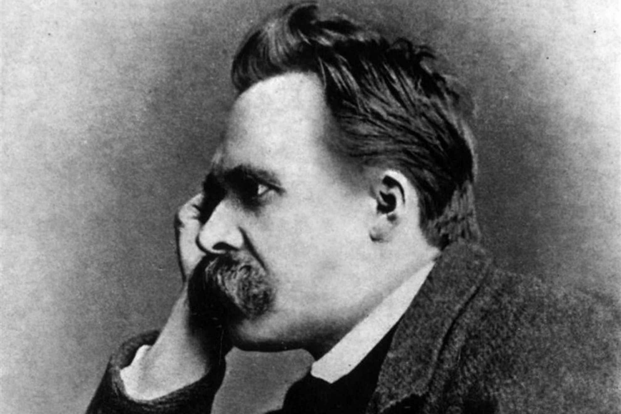 Friedrich Nietzsche, filósofo: "Dios ha muerto, y nosotros lo hemos matado"