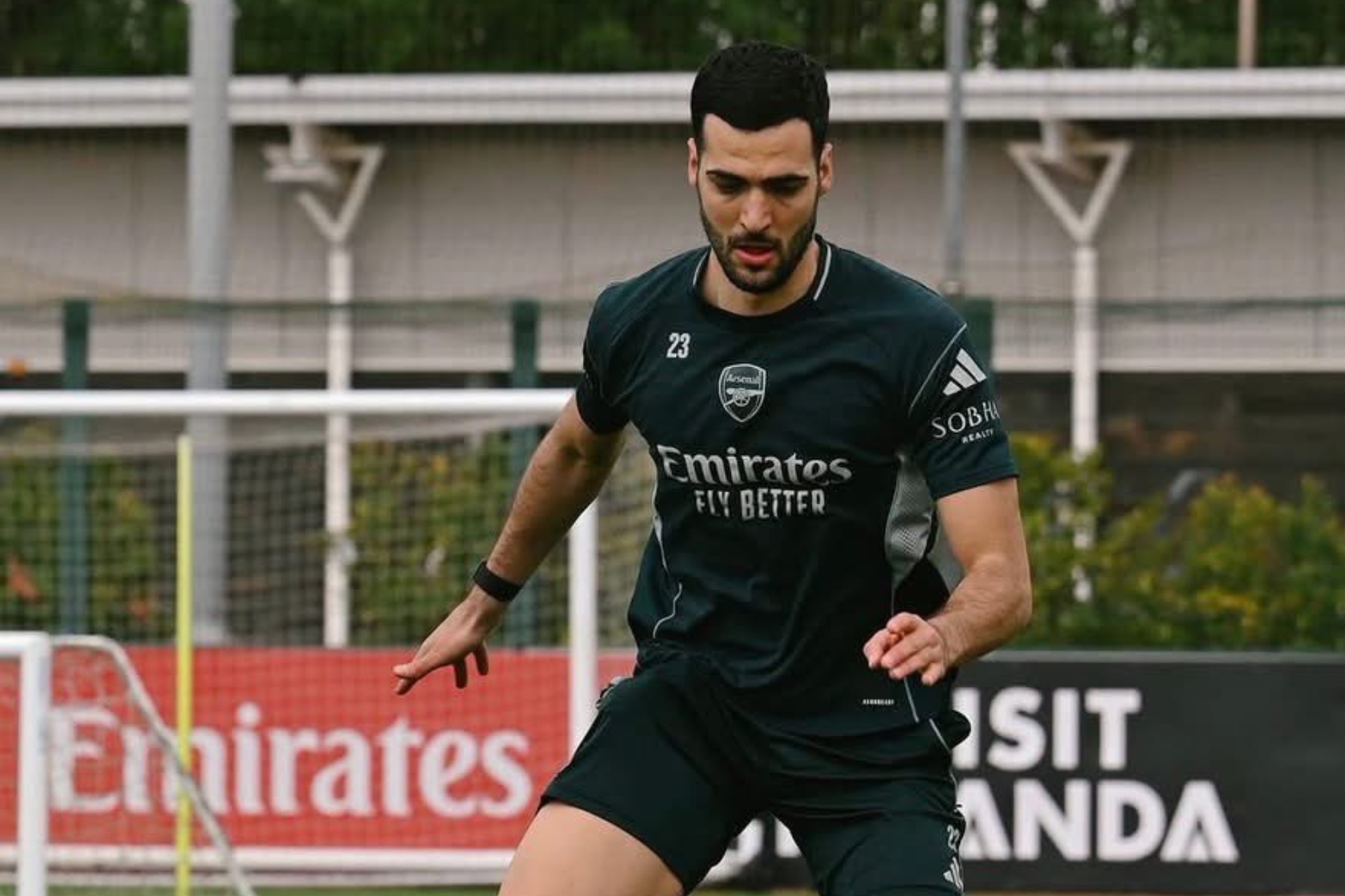 Buenas noticias con Mikel Merino: vuelve a los entrenamientos con el grupo