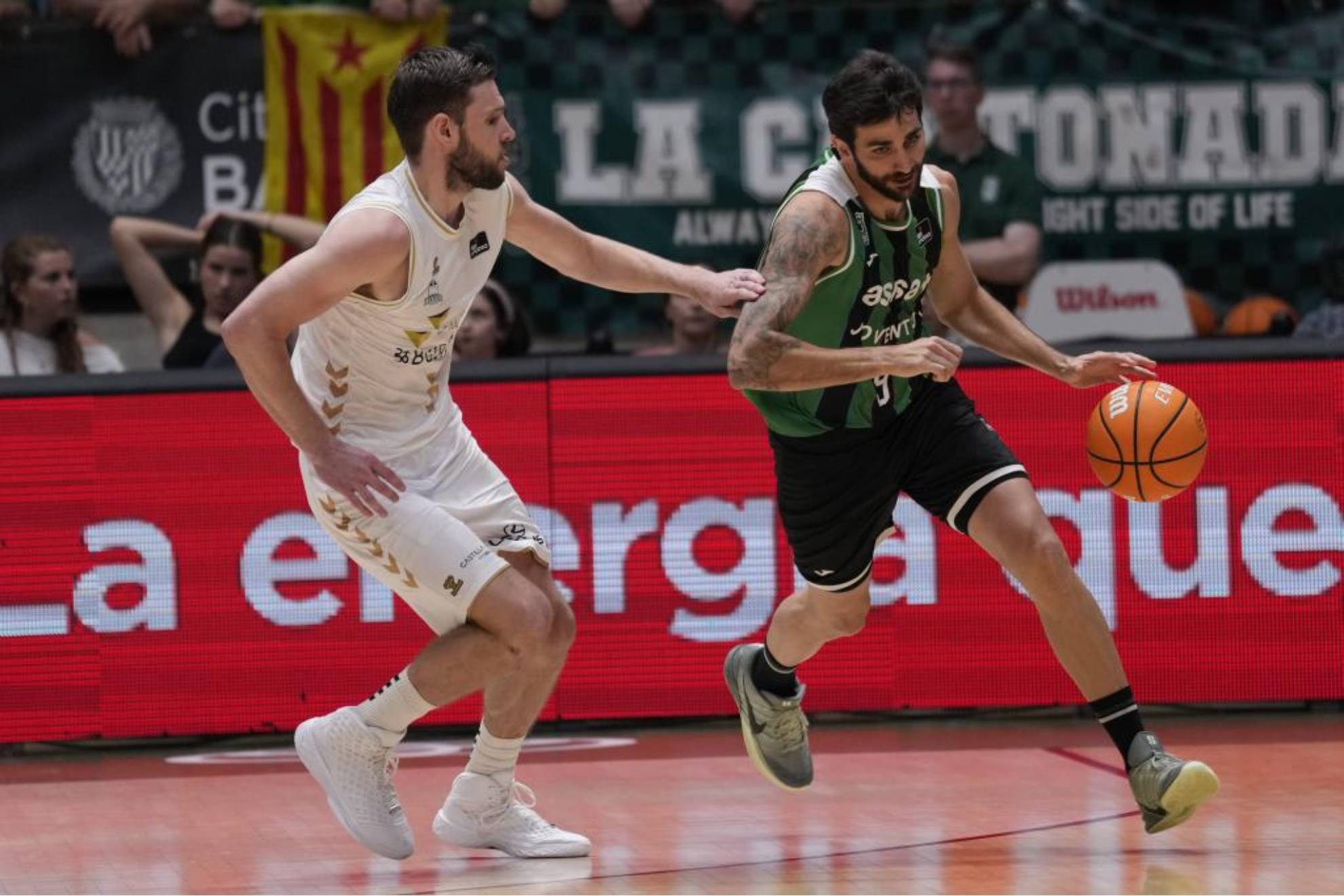 El Asisa Joventut somete al San Pablo Burgos y sigue en racha