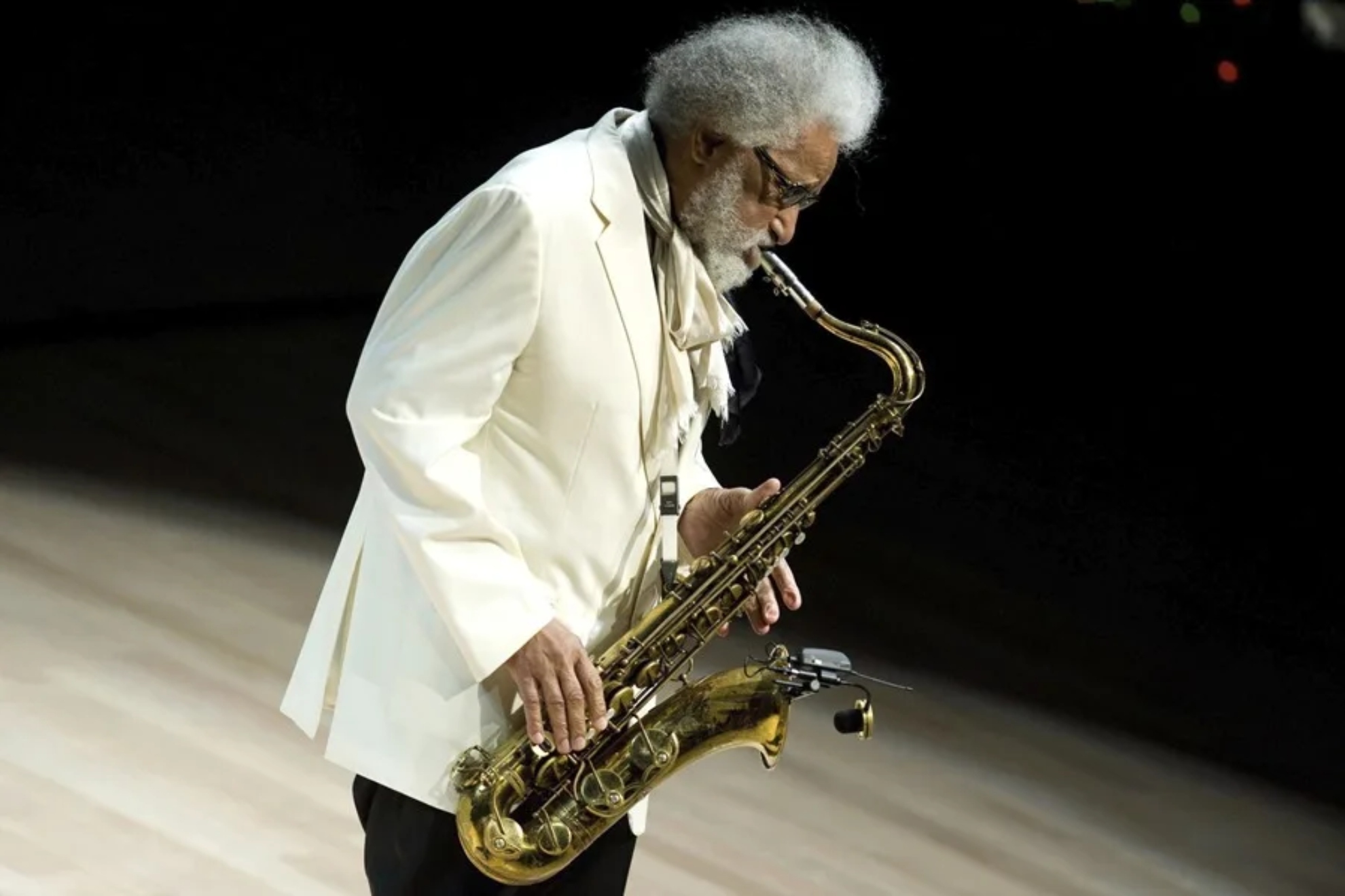 Sonny Rollins, icono del jazz y del saxofón, muere a los 95 años: así fue la drástica decisión que tomó para mejorar como músico