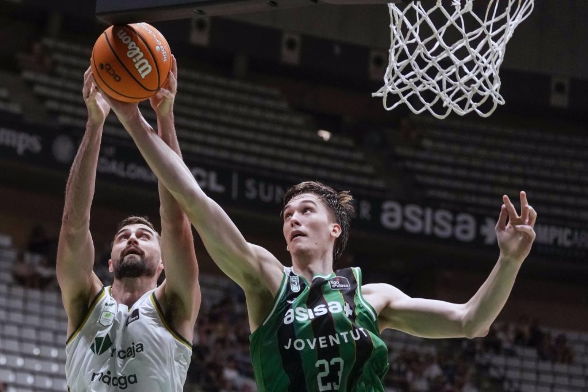 El Asisa Joventut remata el triunfo 'interruptus' ante un Unicaja tocado