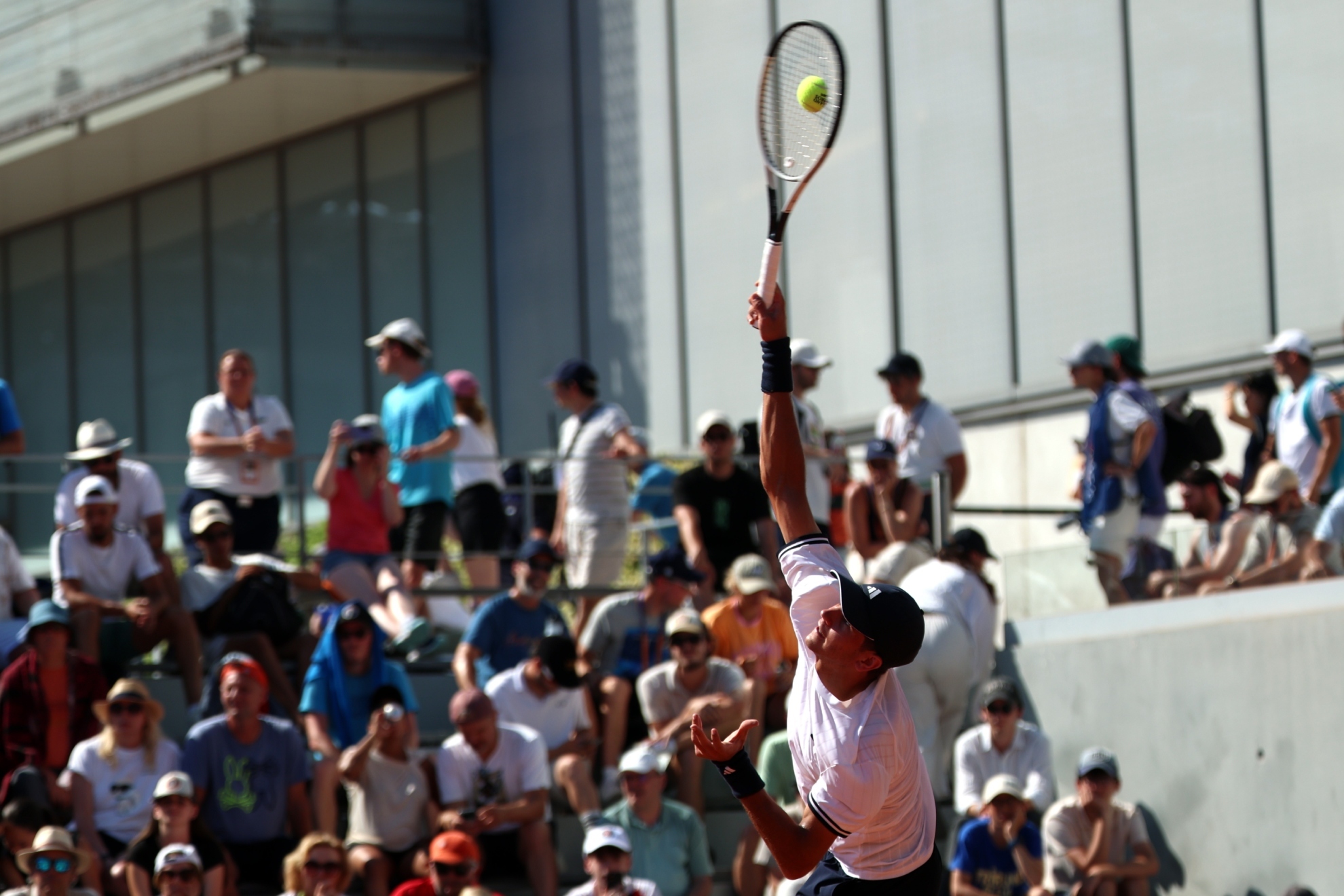 Rafa Jódar se sale en tierra: sólo Roddick mejora sus primeros 20 partidos en la Era Open en el debut