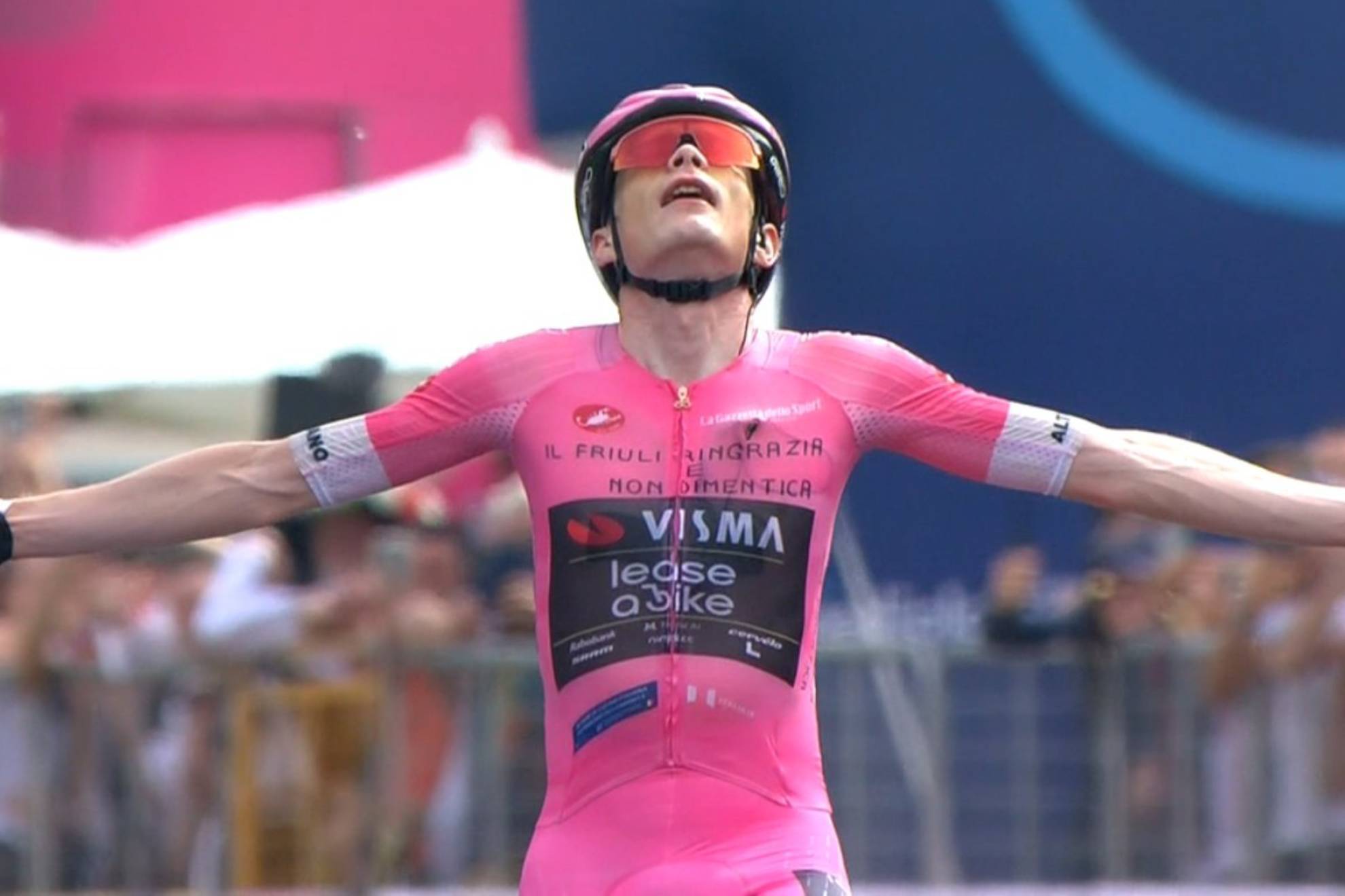 Vingegaard logra un repóker de leyenda para ganar el Giro