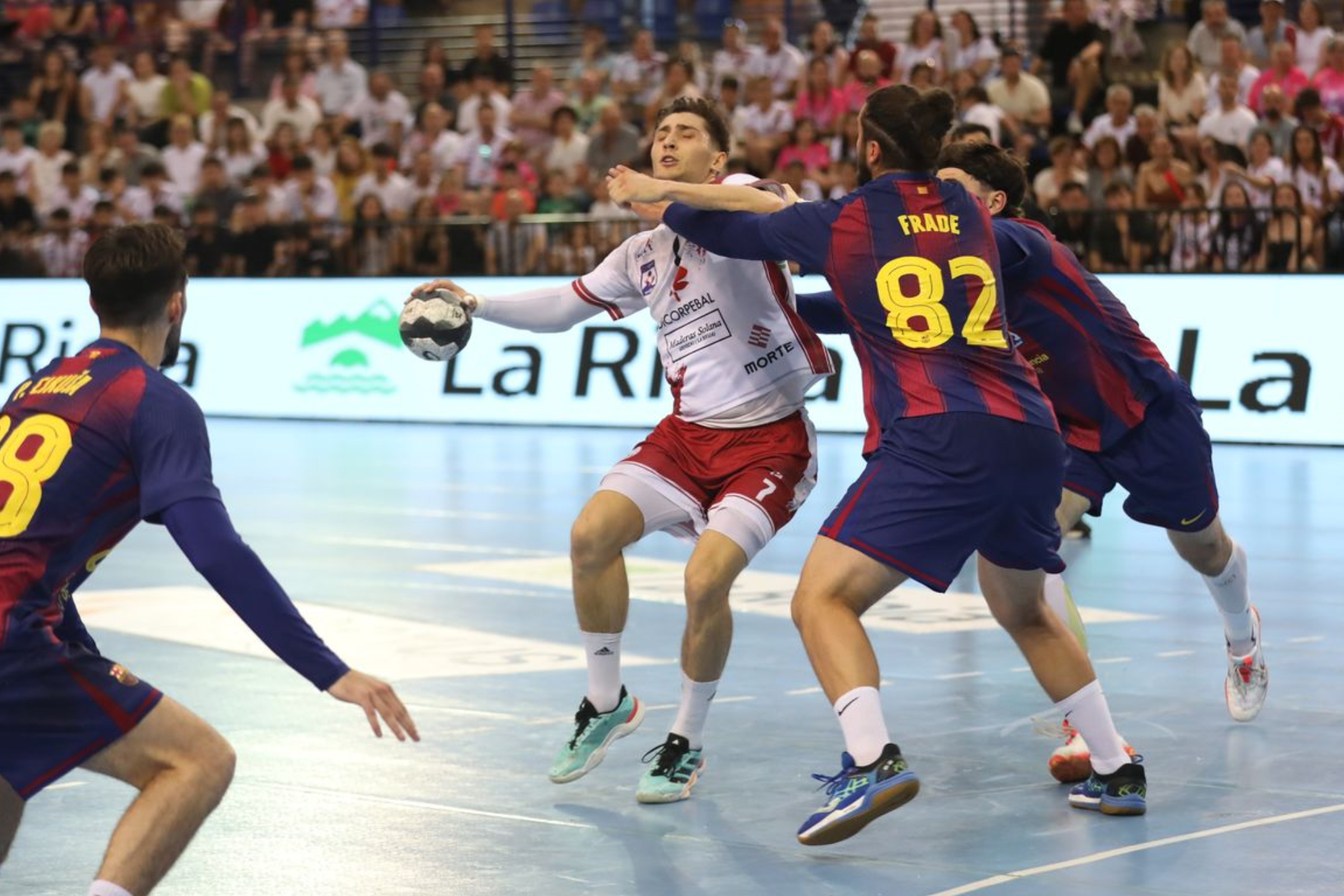 El Barça cierra la Liga con un pleno de victorias y el Nava jugará la promoción de descenso