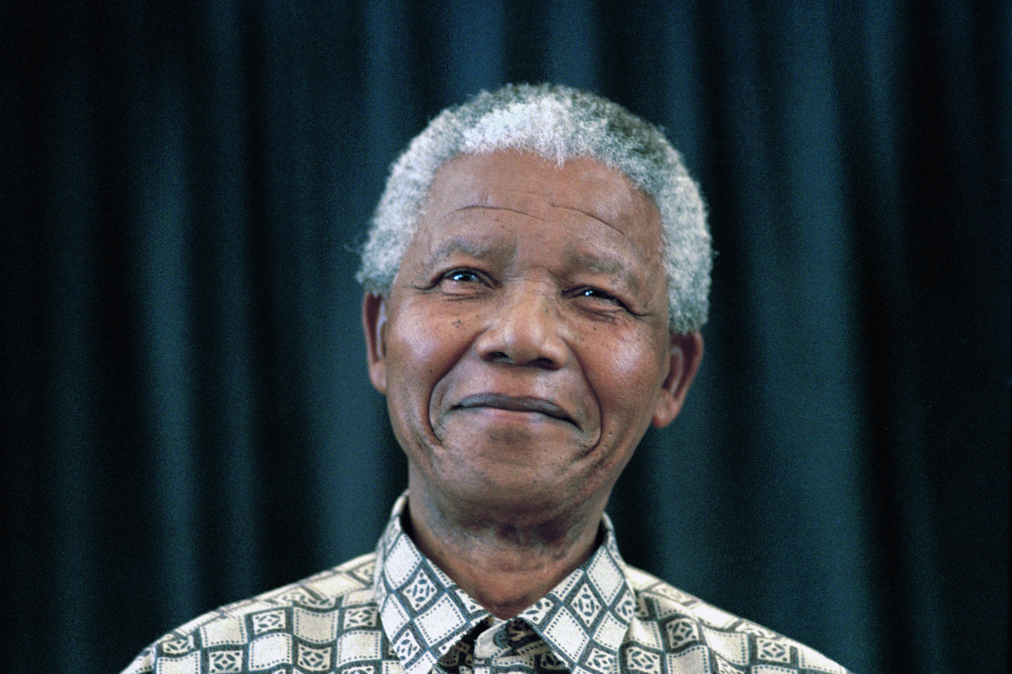 Las palabras de Nelson Mandela que aún retumban con fuerza: "La educación es el arma más poderosa que puedes usar para cambiar el mundo"