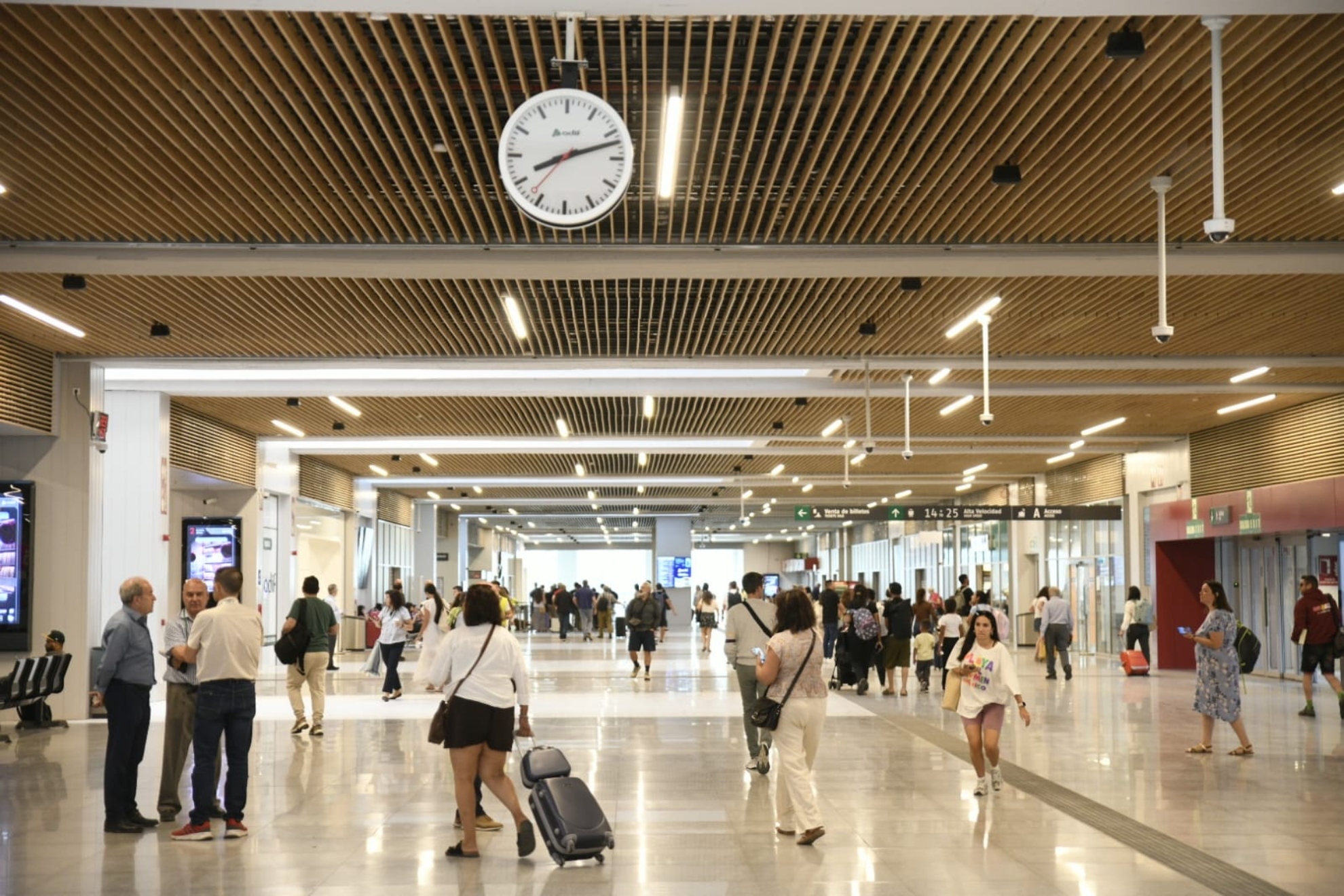 Las obras de Madrid-Chamartín Clara Campoamor llega a su etapa final: el vestíbulo abre al completo para los pasajeros