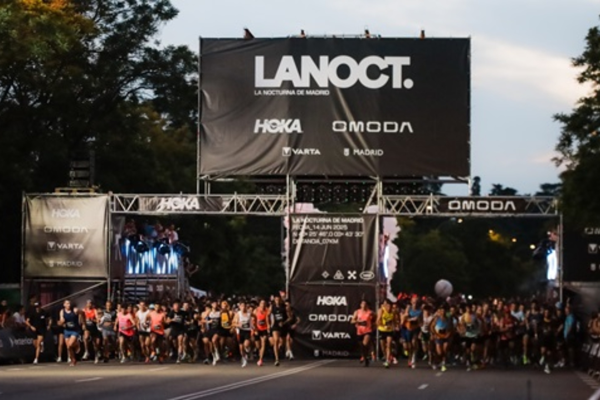 Más fiesta, más luces, más running: vuelve LaNoct