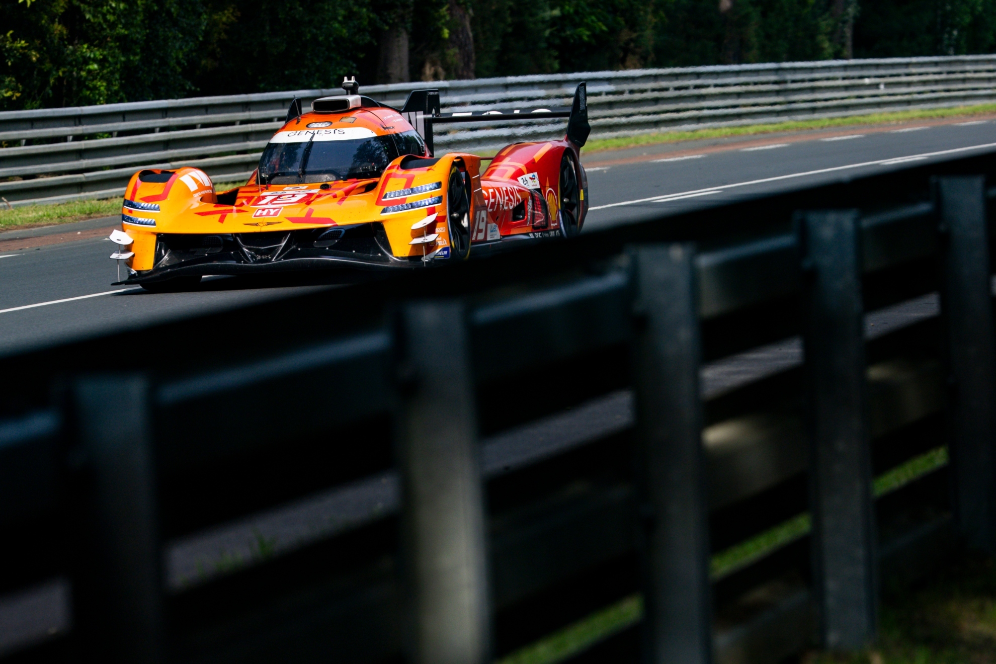 El mecánico emocionado y el cambio de motor in extremis, los dos primeros 'momentazos' de Juncadella en Le Mans